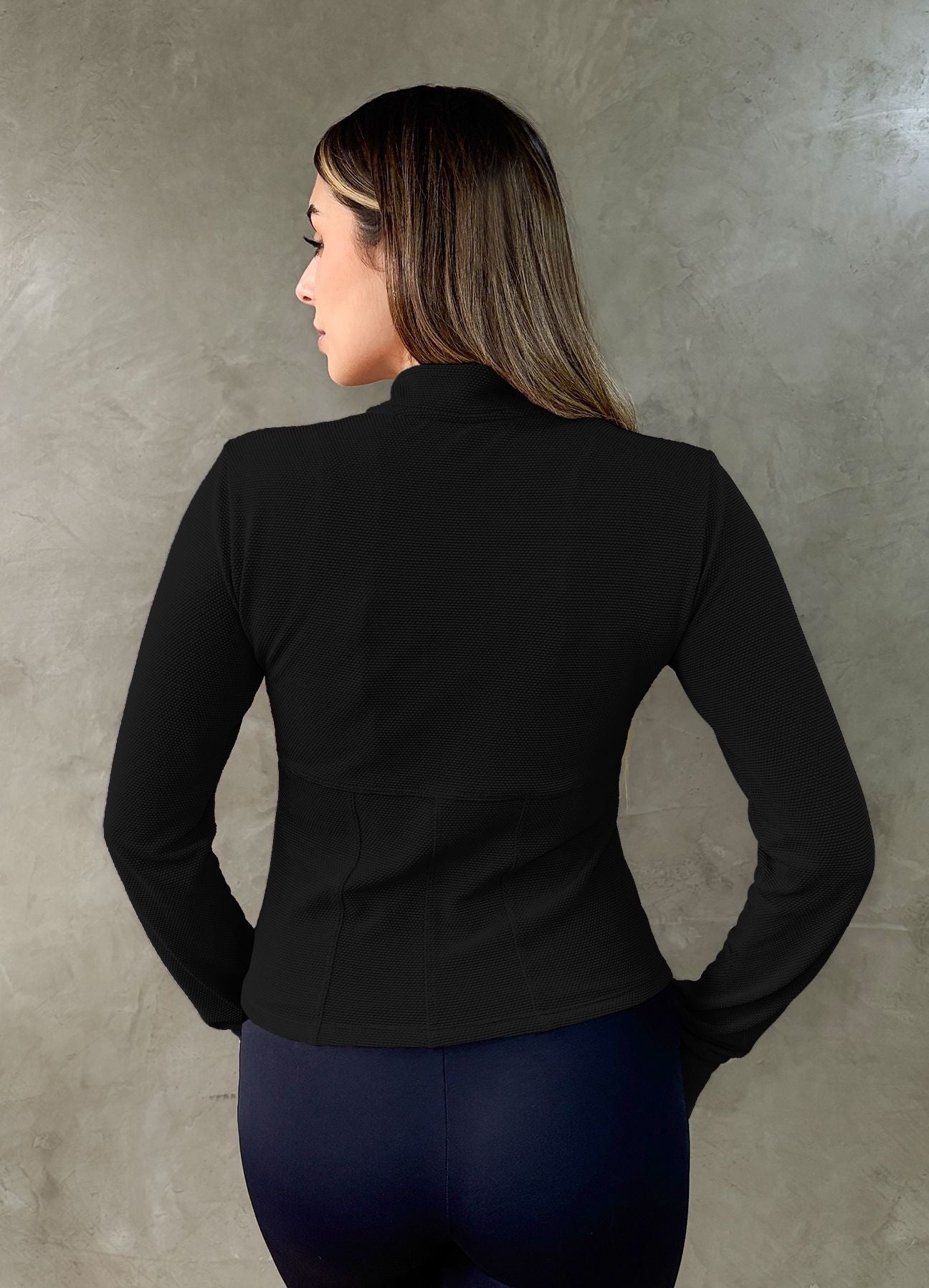 CASACA STAY TEXTURE - NEGRO CASACAS WIN ROPA DEPORTIVA