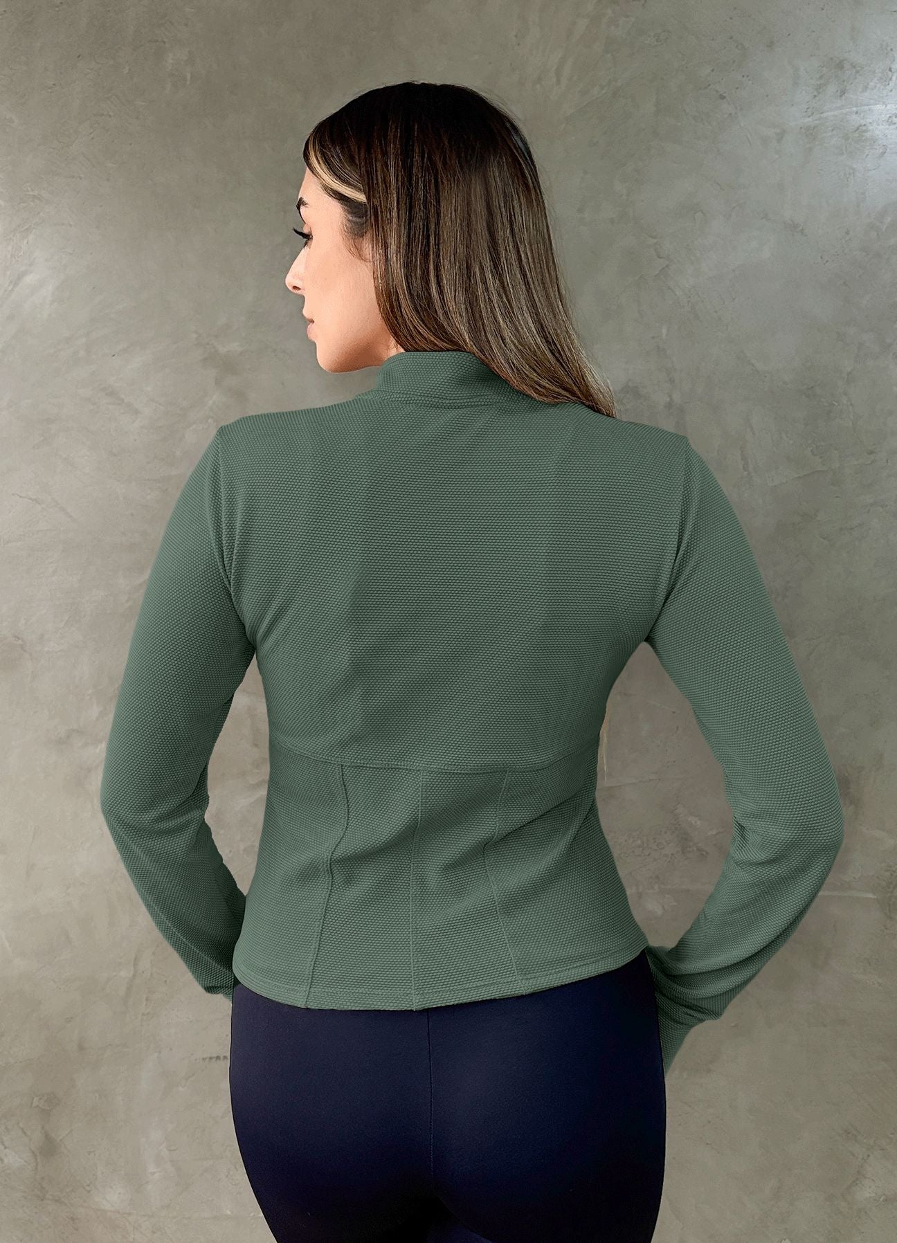 CASACA STAY TEXTURE - VERDE SALVIA CASACAS WIN ROPA DEPORTIVA