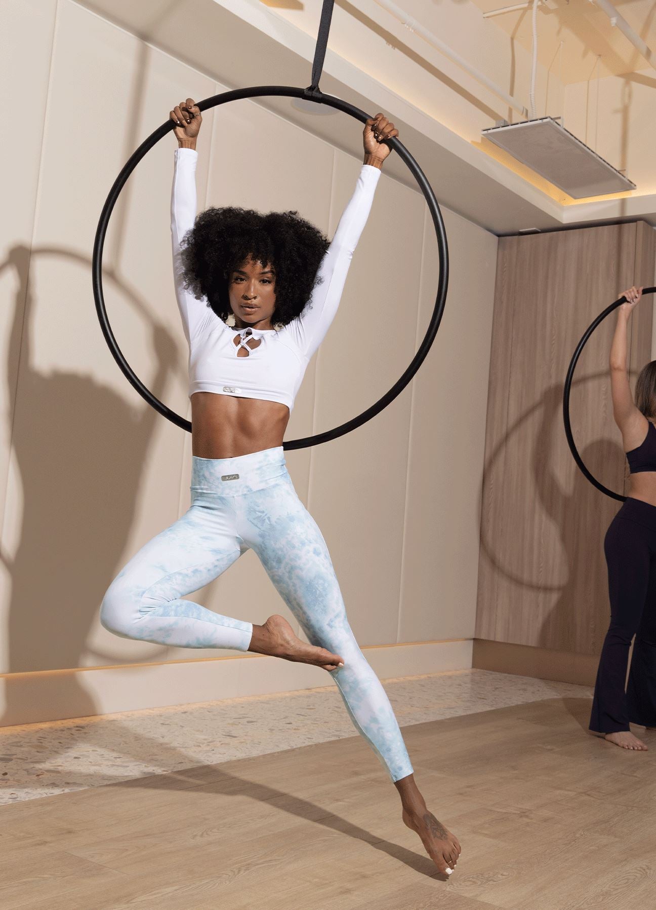 CROP FIND YOUR FIRE-BLANCO CROPS WIN ROPA DEPORTIVA