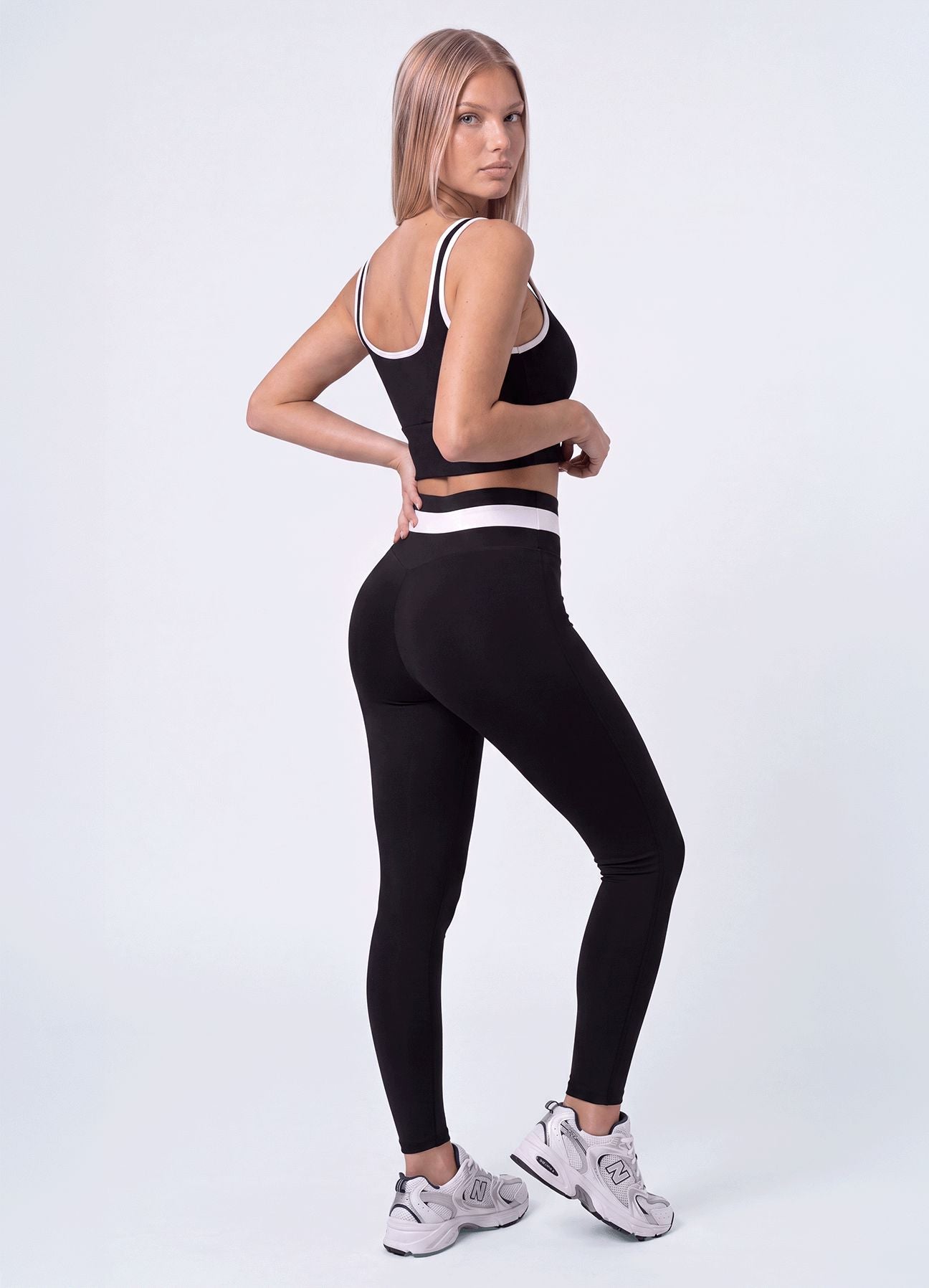 LEGGING EMANA BALANCE - NEGRO/BLANCO LEGGINGS WIN ROPA DEPORTIVA