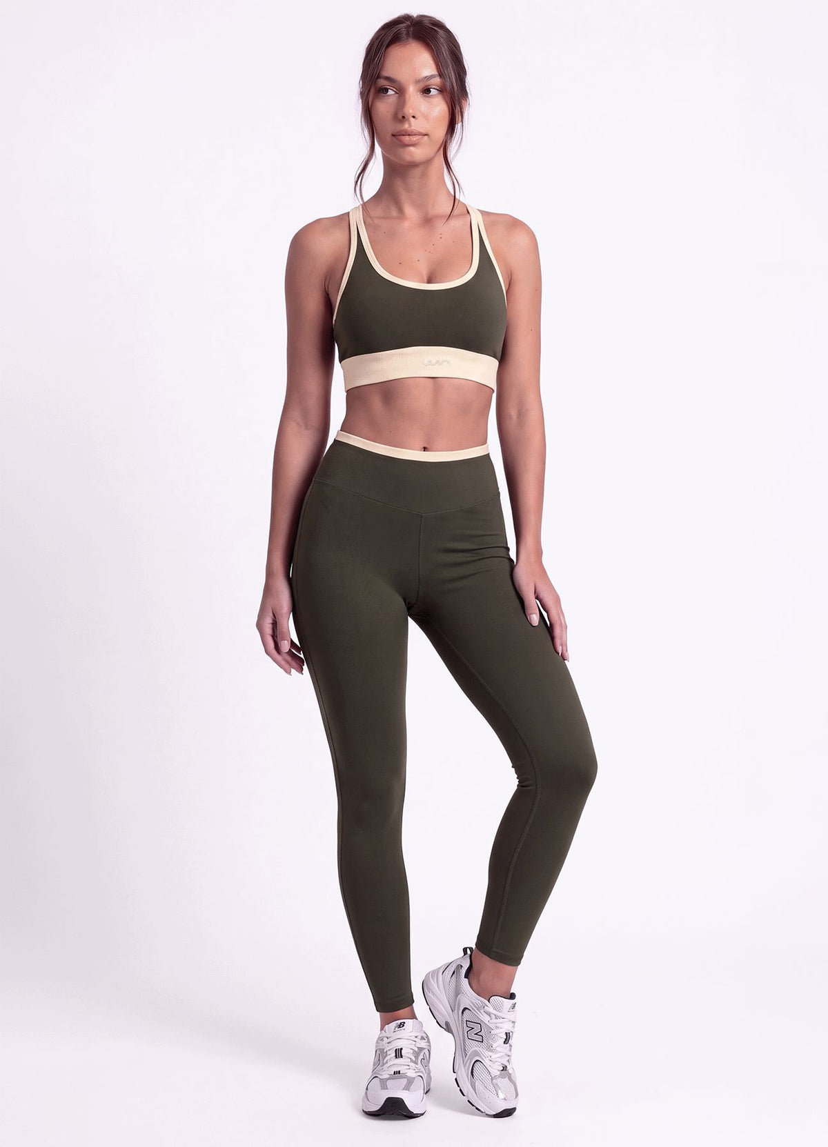 LEGGING EMANA SENSE - VERDE MILITAR LEGGINGS WIN ROPA DEPORTIVA