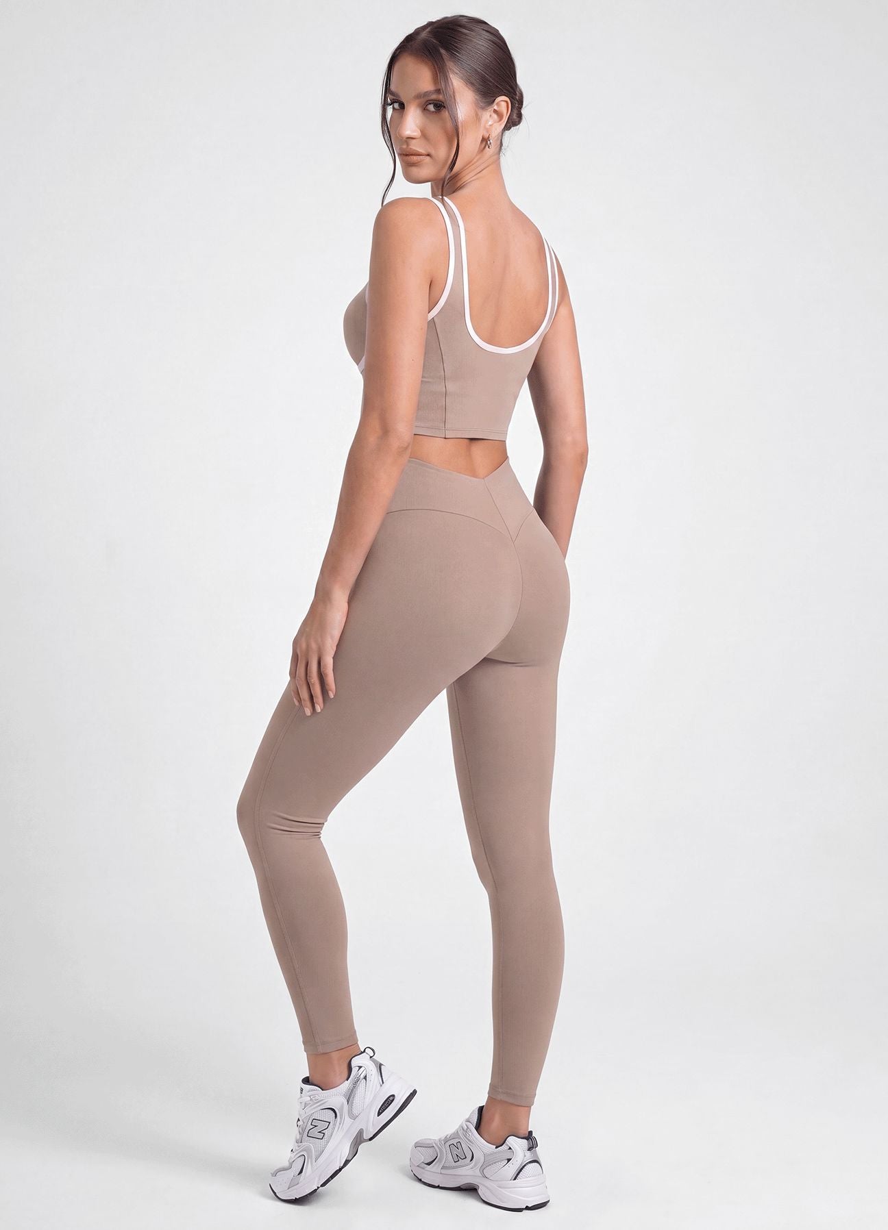 LEGGING EMANA STUDIO - MARRON ALAMO LEGGINGS WIN ROPA DEPORTIVA