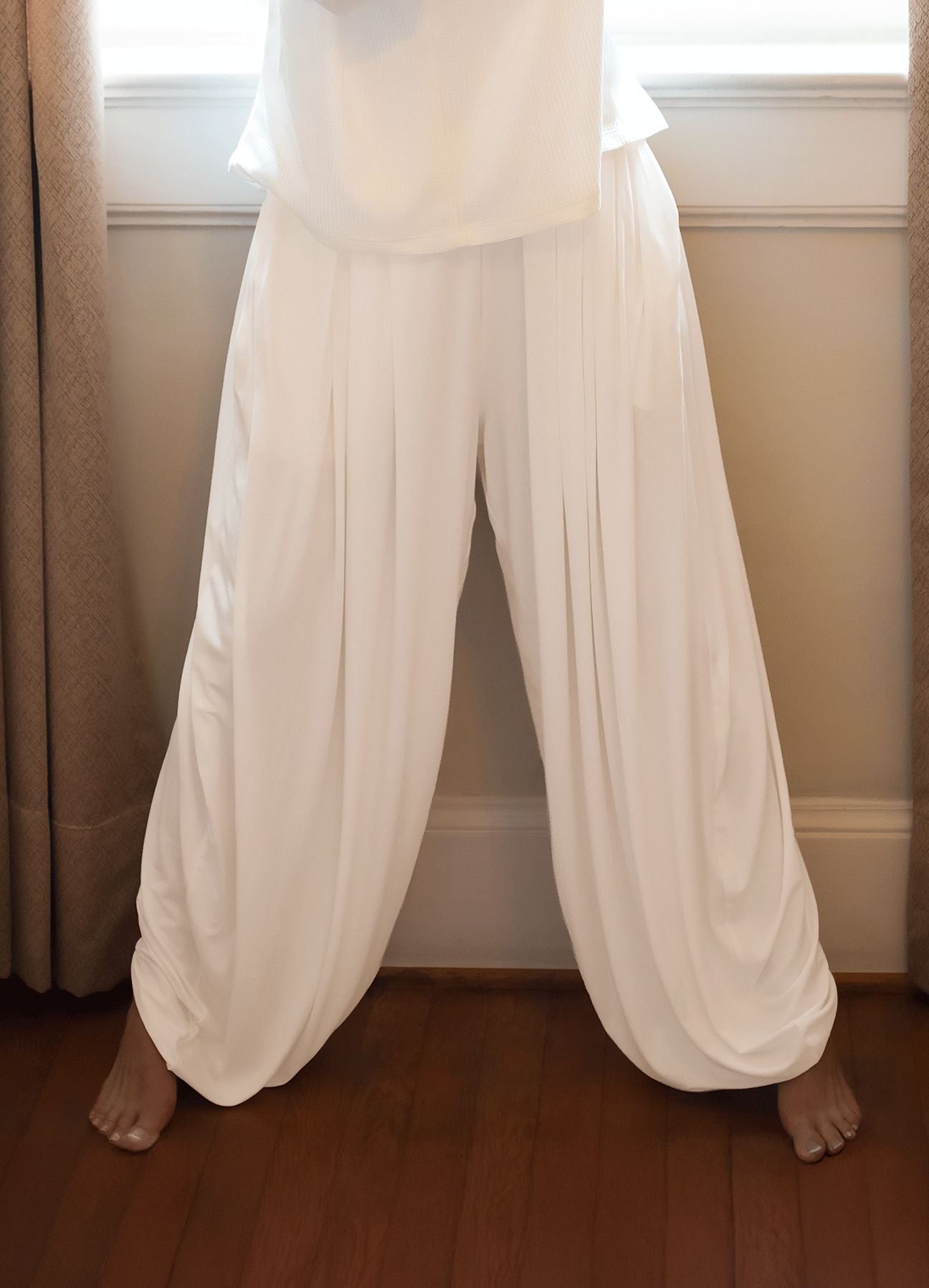 PANTALON HAREM AURA - HUESO PANTALONES WIN ROPA DEPORTIVA