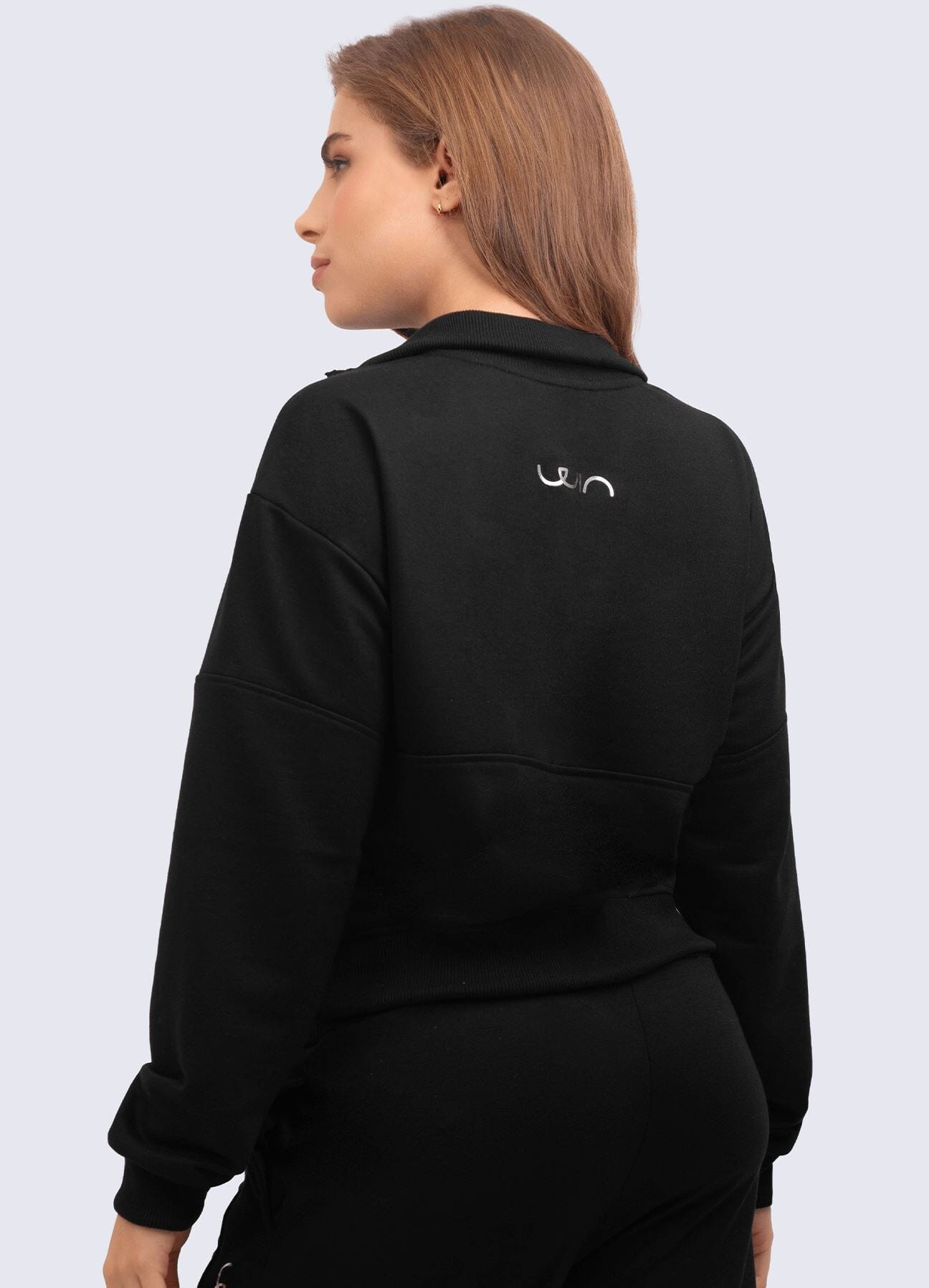 POLERA POWERFUL-NEGRO WINropadeportiva