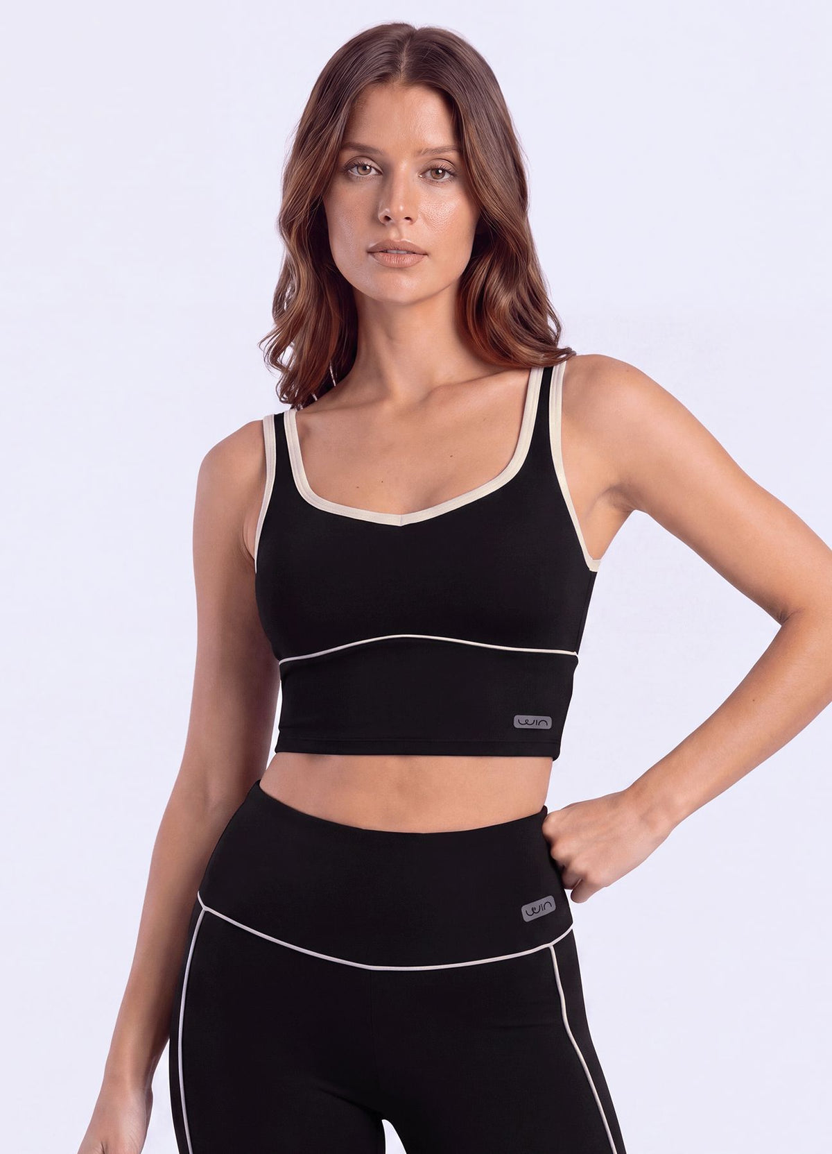 TOP EMANA MOTION - NEGRO TOPS WIN ROPA DEPORTIVA