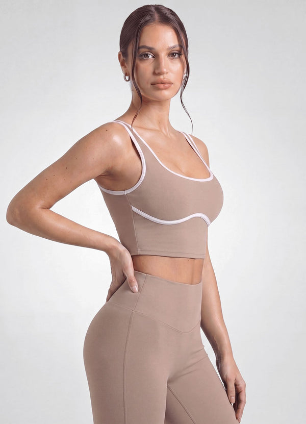 TOP EMANA STUDIO - MARRON ALAMO TOPS WIN ROPA DEPORTIVA MARRON ALAMO S
