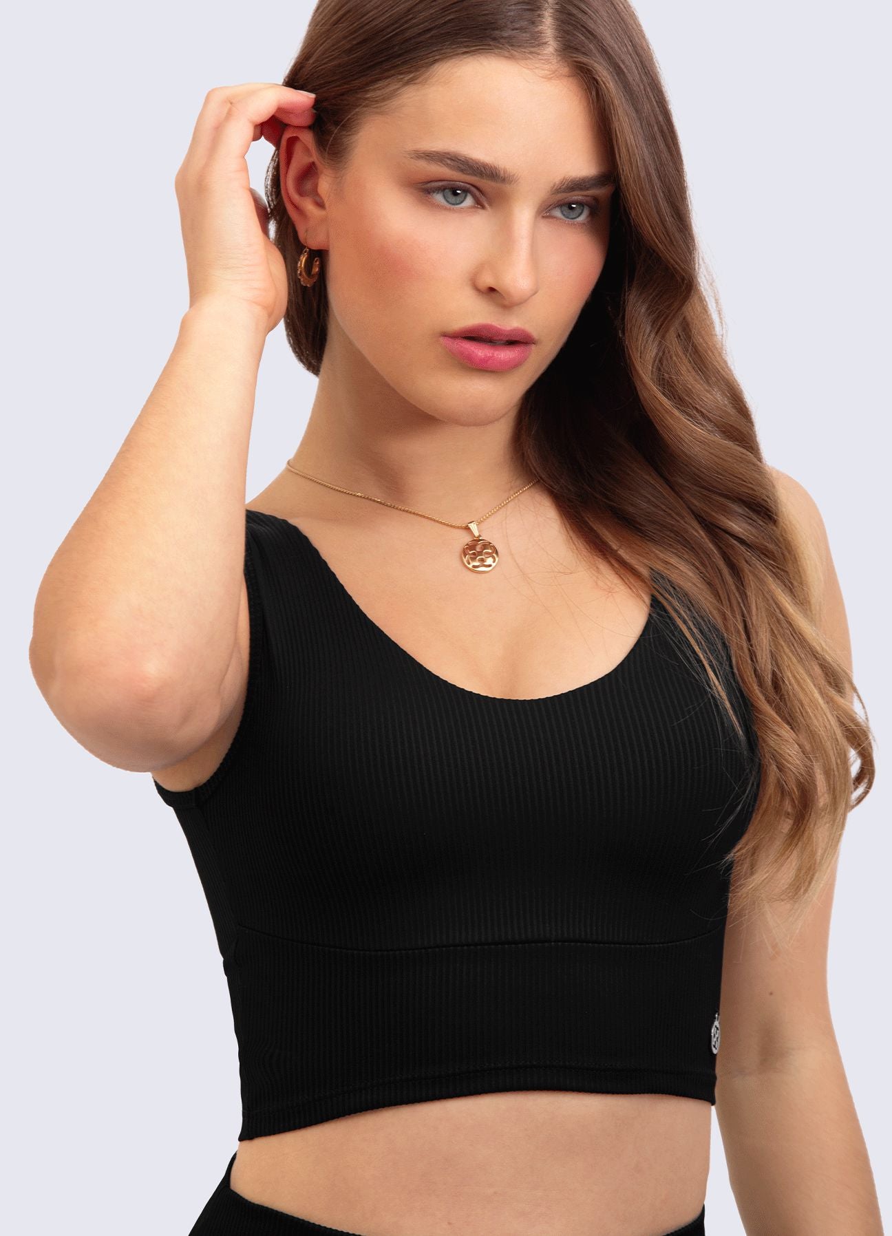 TOP ULTRA RIB-NEGRO TOPS WINropadeportiva
