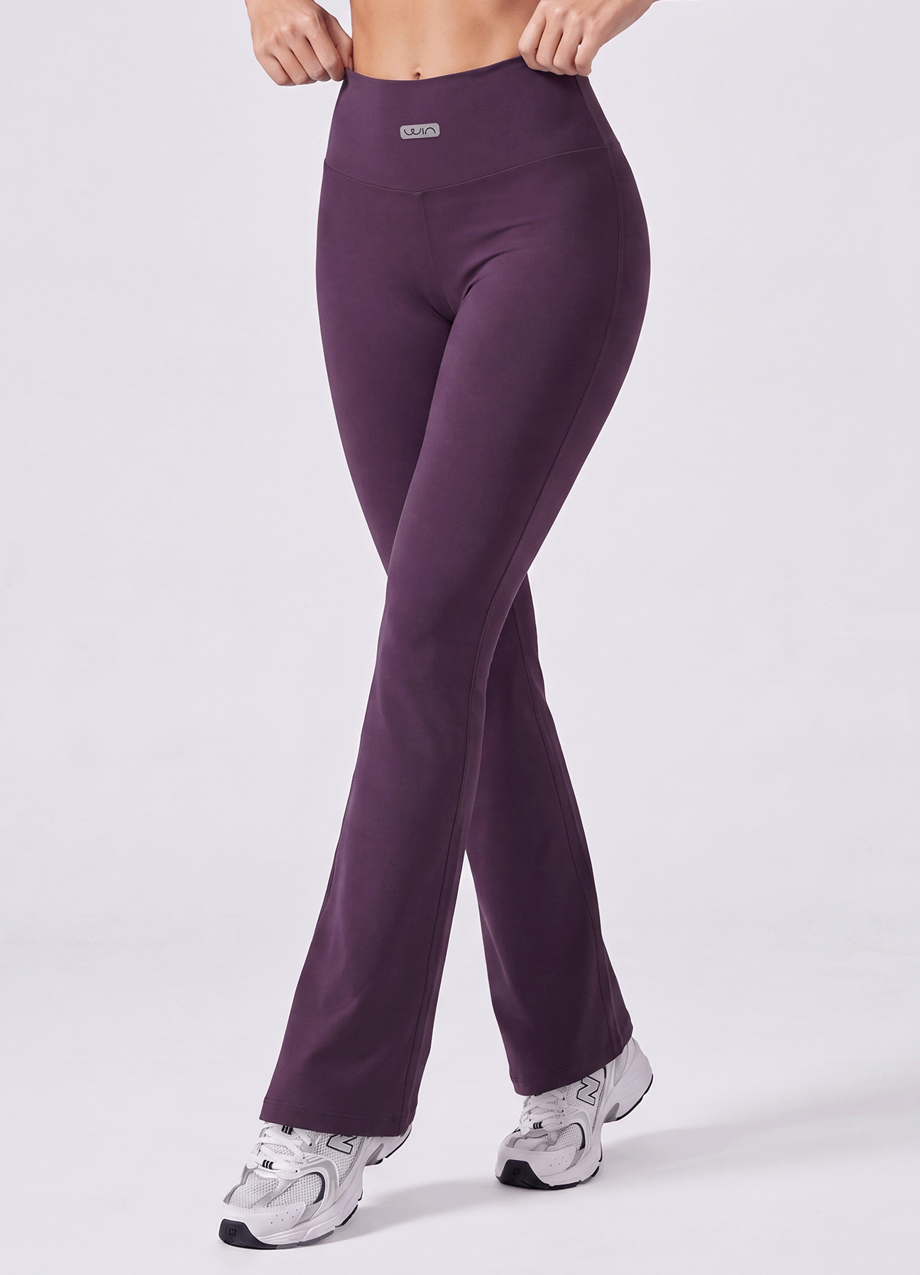 PANTALON EMANA FLARE BASIC - MORADO OSCURO