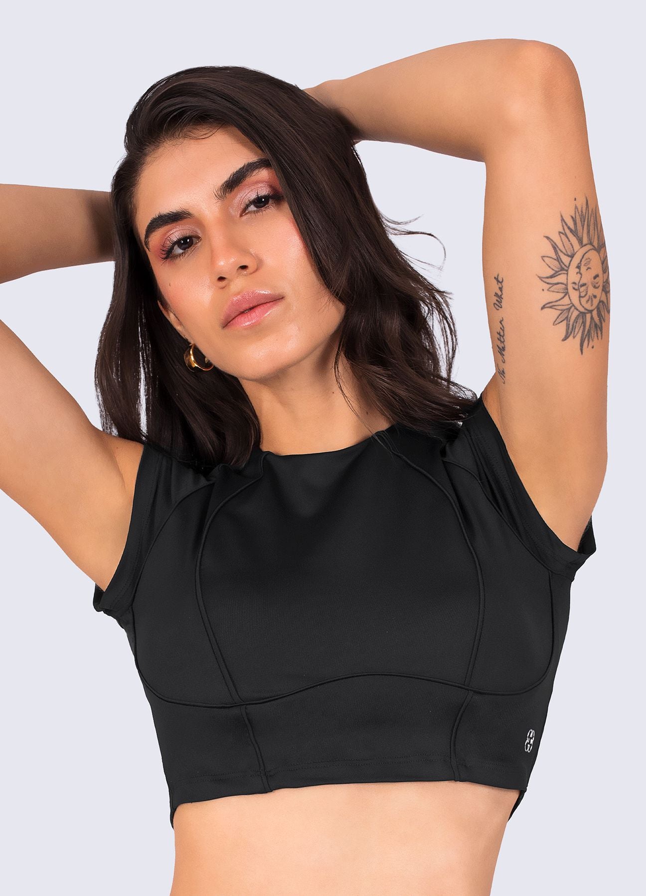 CROP FUTURE SCULPT - NEGRO TOPS WIN ROPA DEPORTIVA 