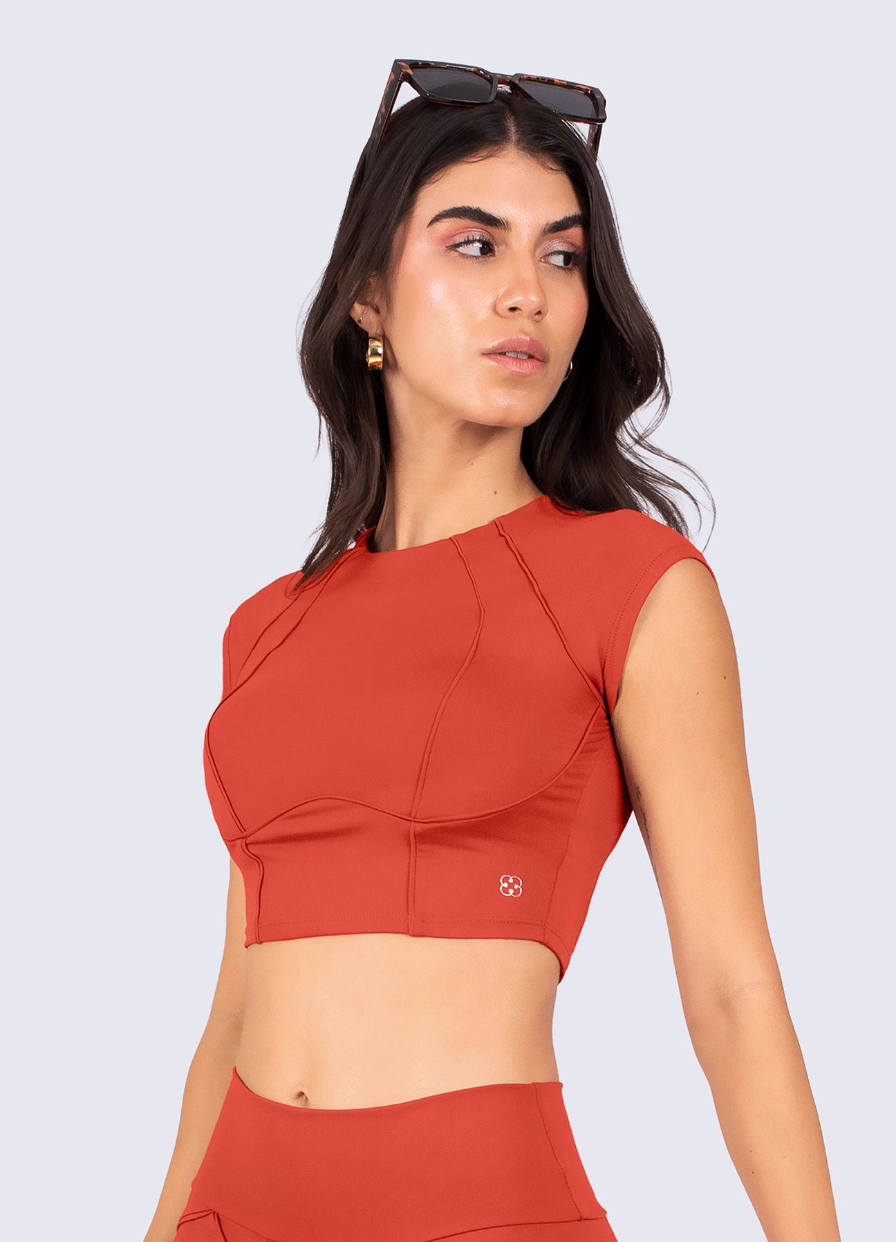 CROP FUTURE SCULPT - OCRE TOPS WIN ROPA DEPORTIVA 