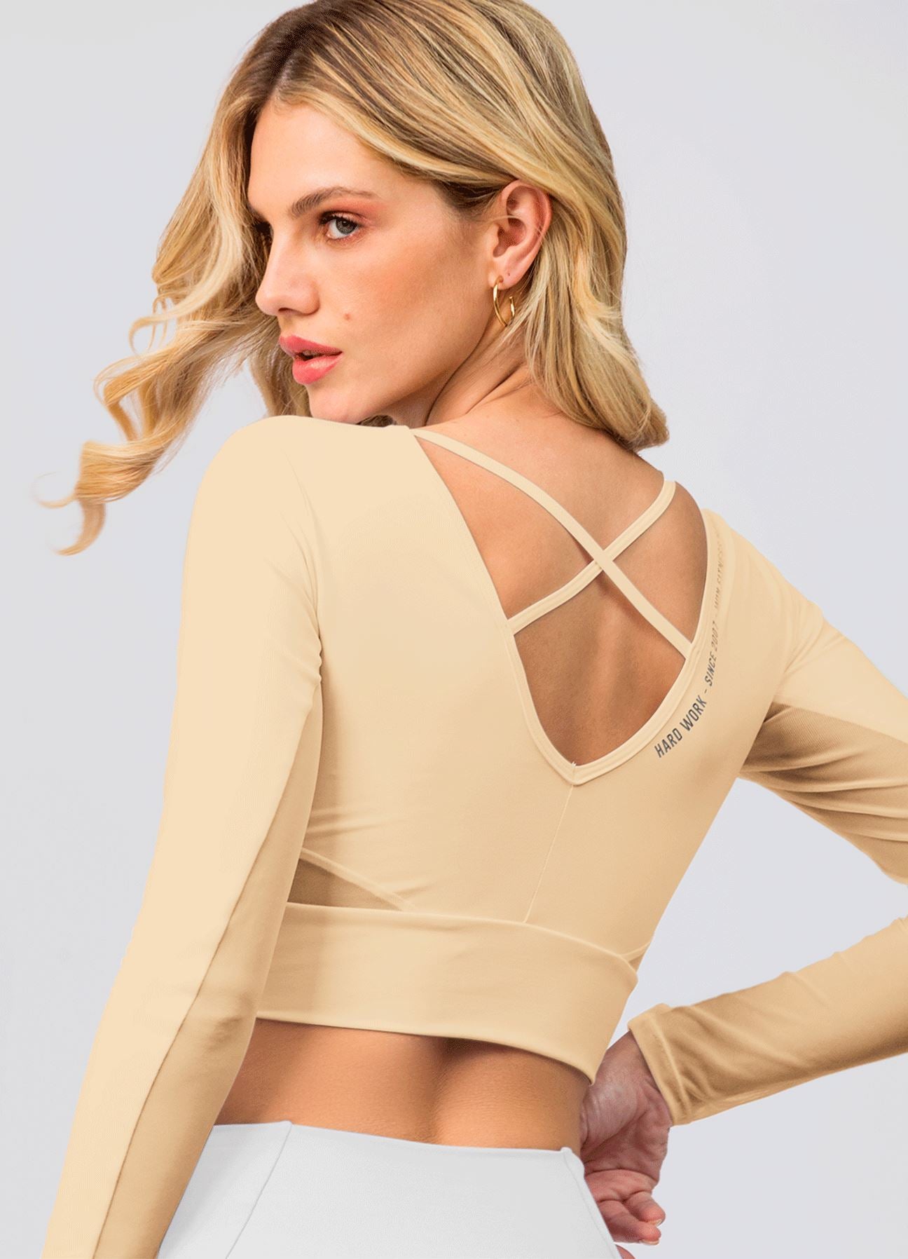 CROP HARD WORK-BEIGE TOPS WIN 