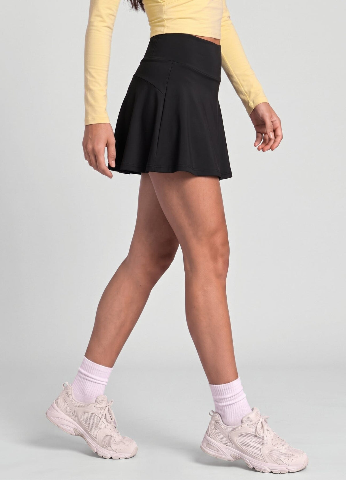 FALDA SHORT SOFT - NEGRO FALDA SHORT WIN ROPA DEPORTIVA 