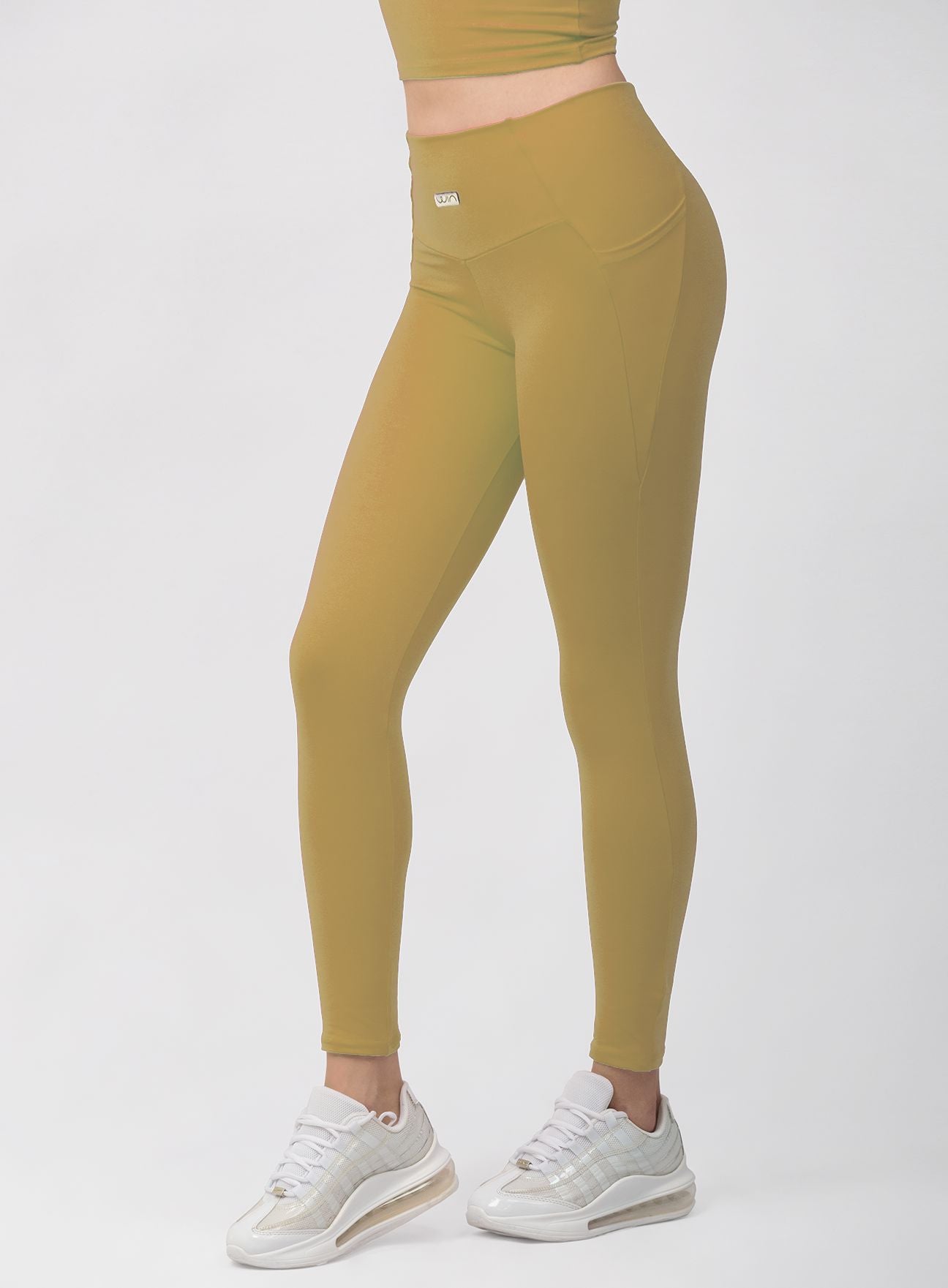 LEGGING EMANA ATTACK-CAMEL LEGGINGS WIN ROPA DEPORTIVA 