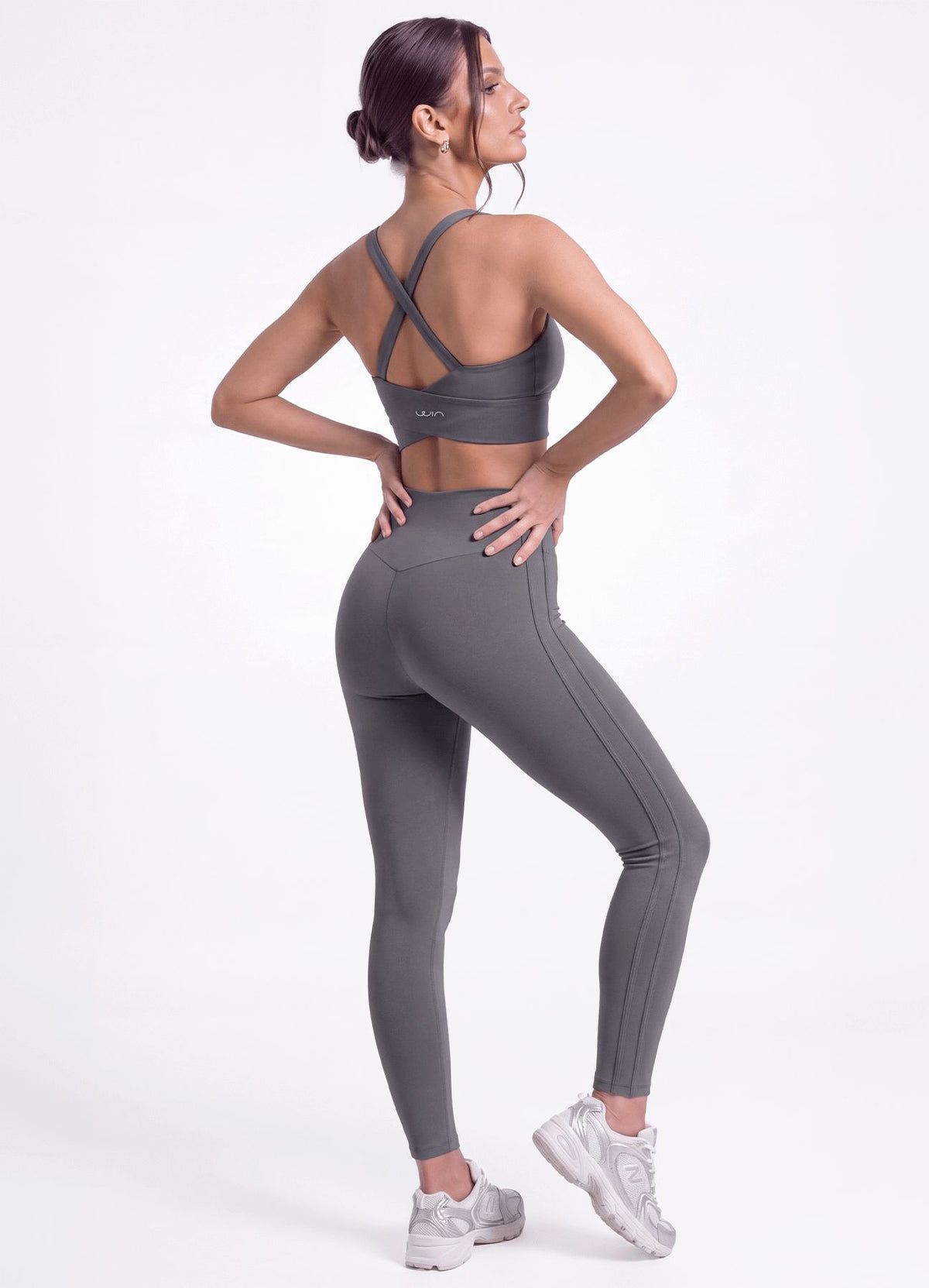 LEGGING EMANA AURA - GRIS LEGGINGS WIN ROPA DEPORTIVA 