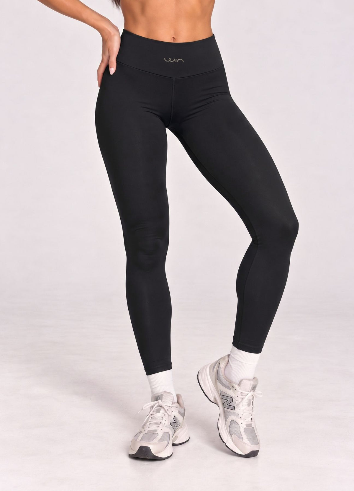 LEGGING EMANA CUMBRE - NEGRO LEGGINGS WIN ROPA DEPORTIVA 