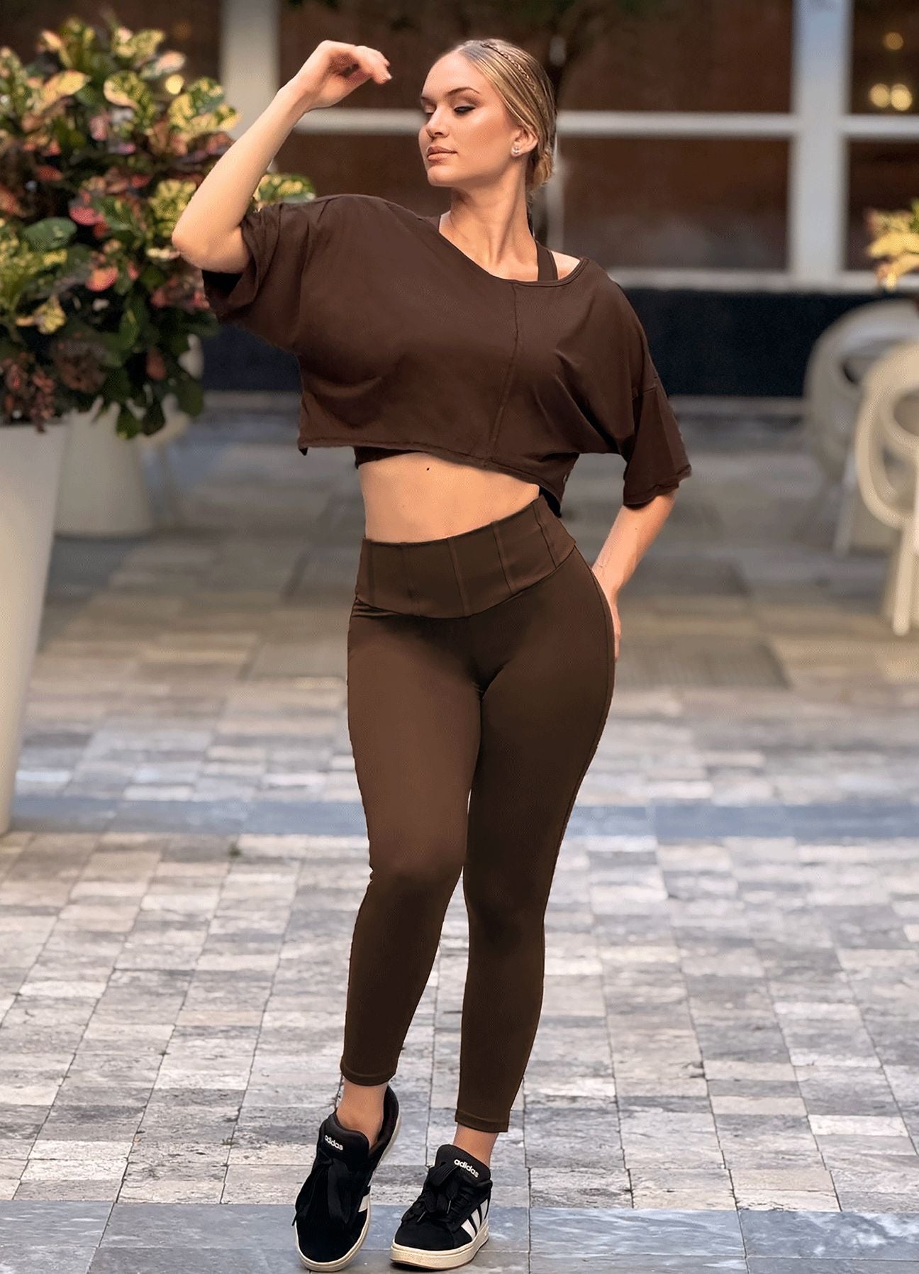 LEGGING EMANA PLAY - MARRÓN OSCURO WIN ROPA DEPORTIVA 