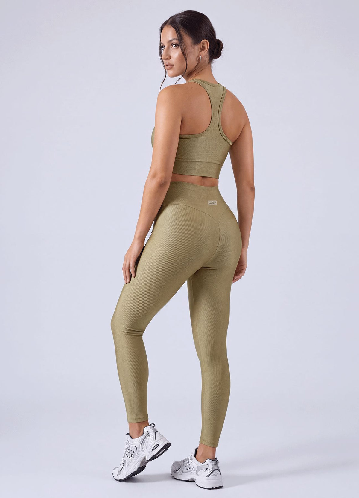 LEGGING EMANA RADIANCE - VERDE HOJA LEGGINGS WIN ROPA DEPORTIVA 