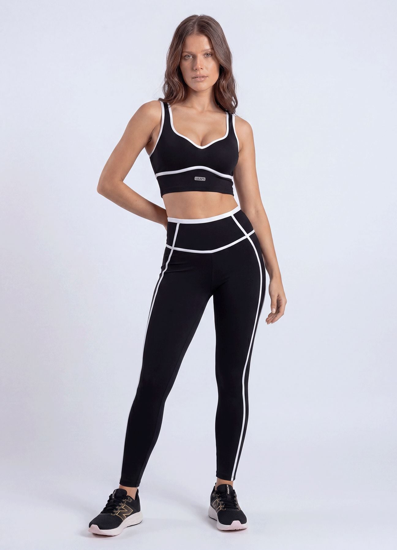 LEGGING EMANA SOFT SCULPT - NEGRO LEGGINGS WIN ROPA DEPORTIVA 