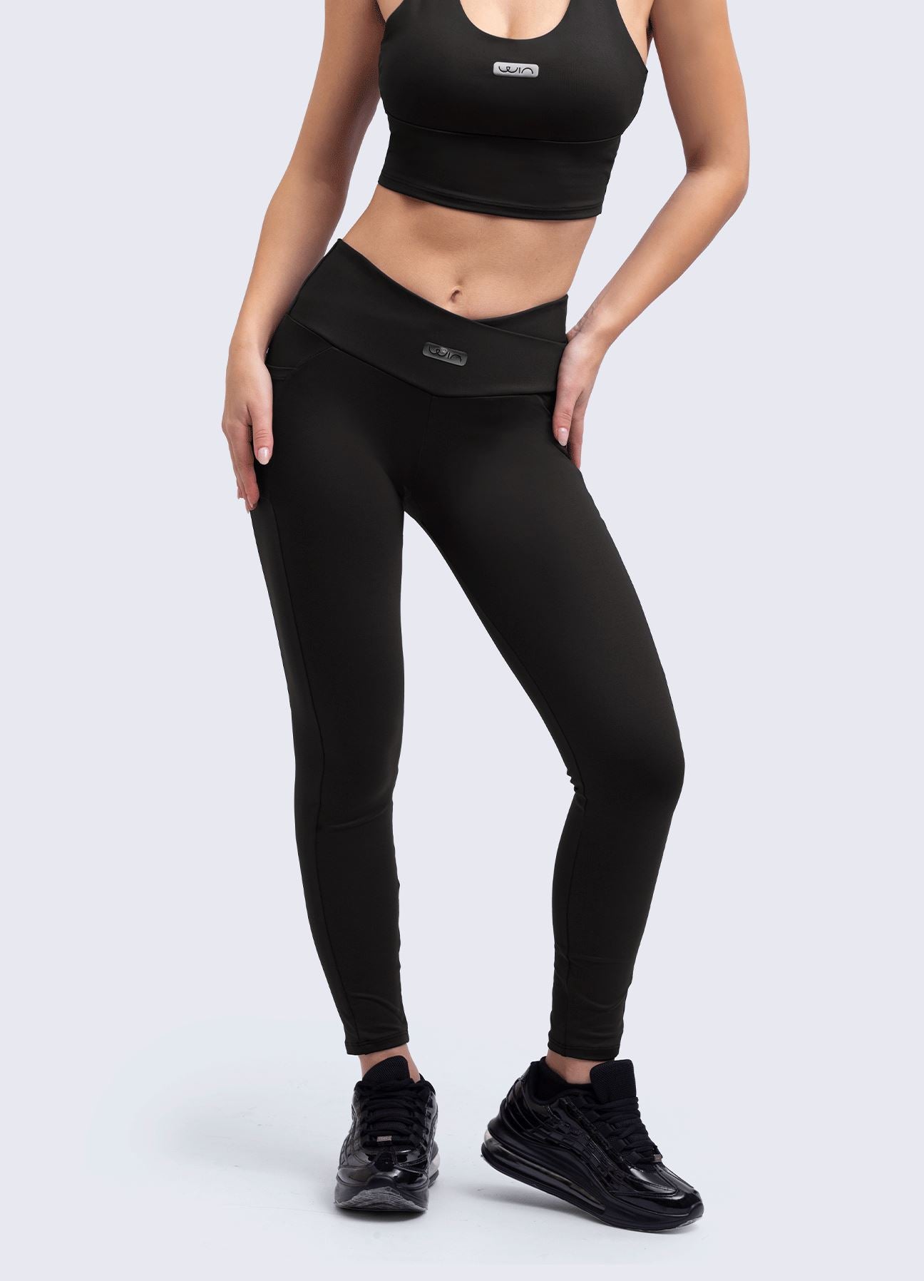 LEGGING EMANA SPORTY CHIC-NEGRO LEGGING WINropadeportiva 