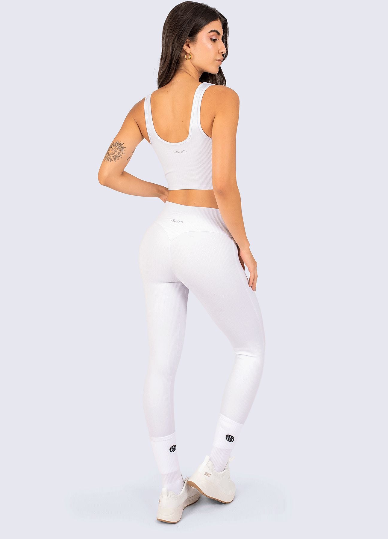 LEGGING SCULPT SHINE - BLANCO LEGGINGS WIN ROPA DEPORTIVA 