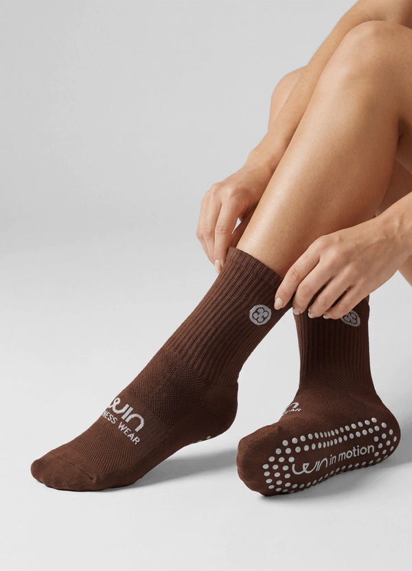 MEDIAS PILATES - MARRON OSCURO ACCESORIOS WIN ROPA DEPORTIVA MARRON OSCURO STANDARD 