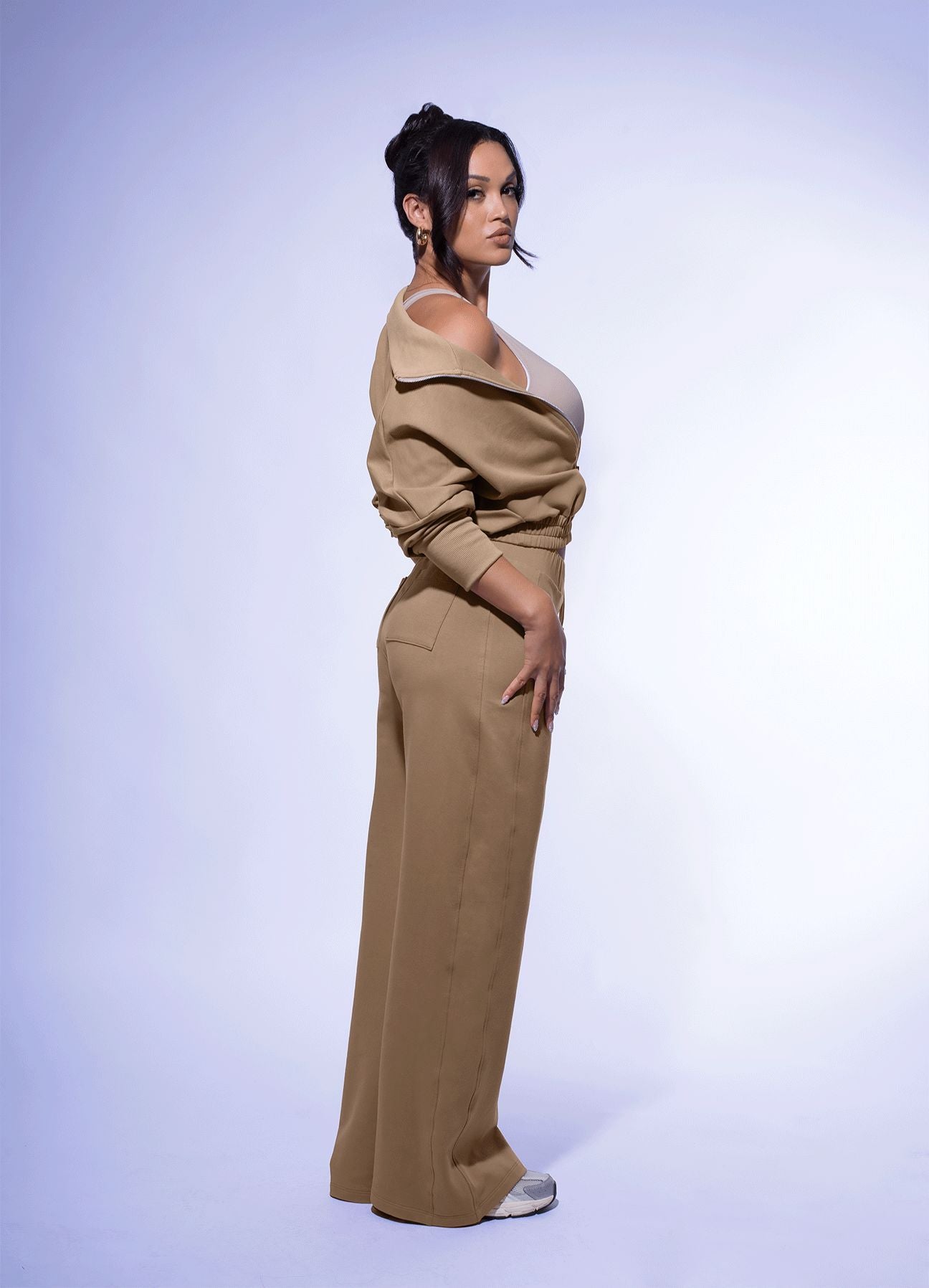 PANTALON BUZO LOUNGE MARRON ALAMO PANTALONES WIN ROPA DEPORTIVA 