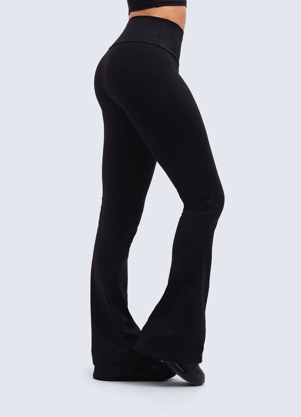 PANTALON EMANA FLARE BASIC-NEGRO WINropadeportiva 