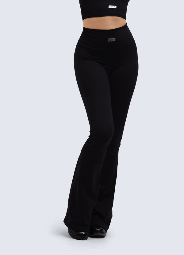PANTALÓN EMANA FLARE ICONIC-NEGRO WINropadeportiva 