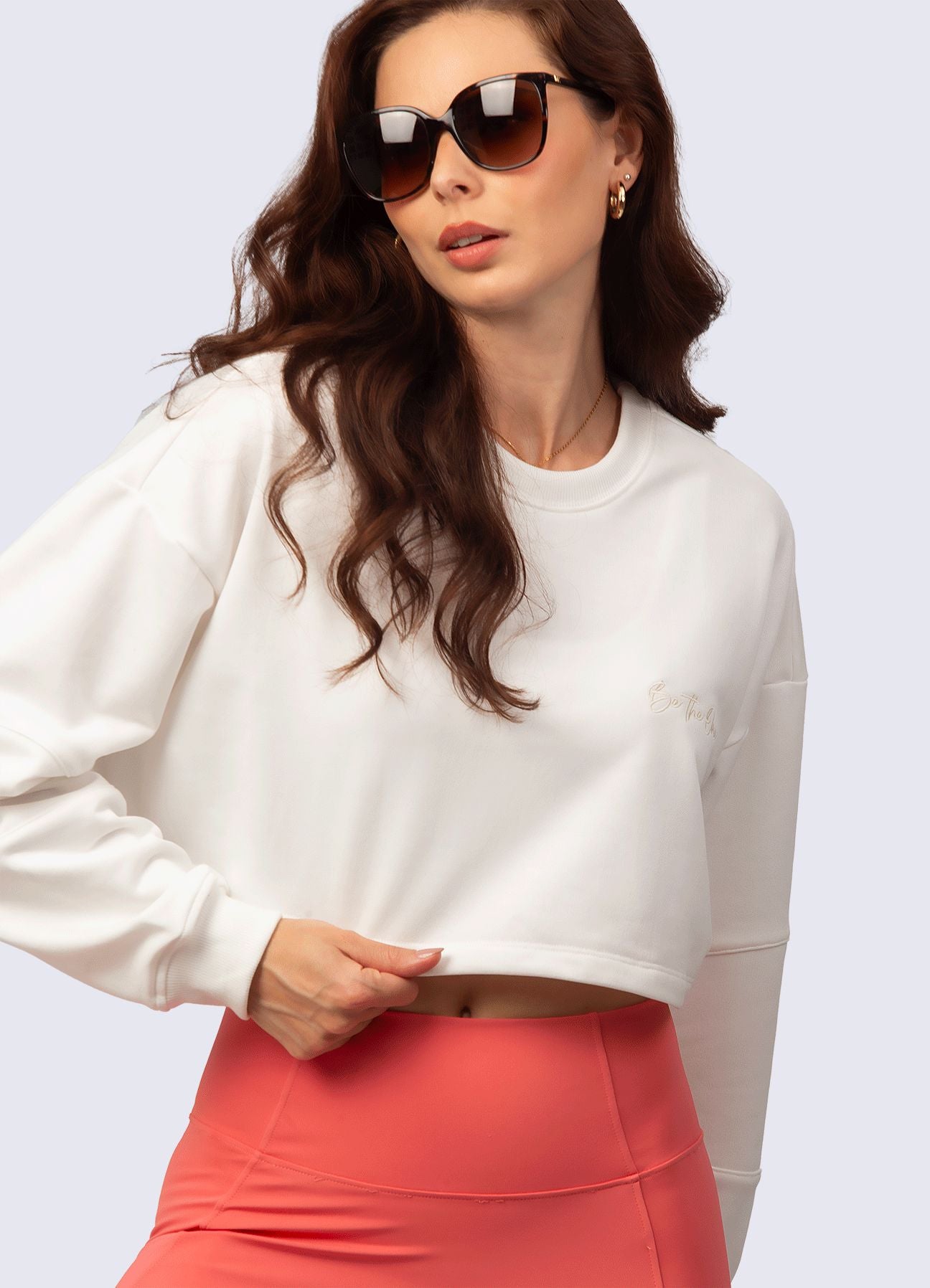 POLERA BE THE ONE-IVORY POLERAS WIN ROPA DEPORTIVA 