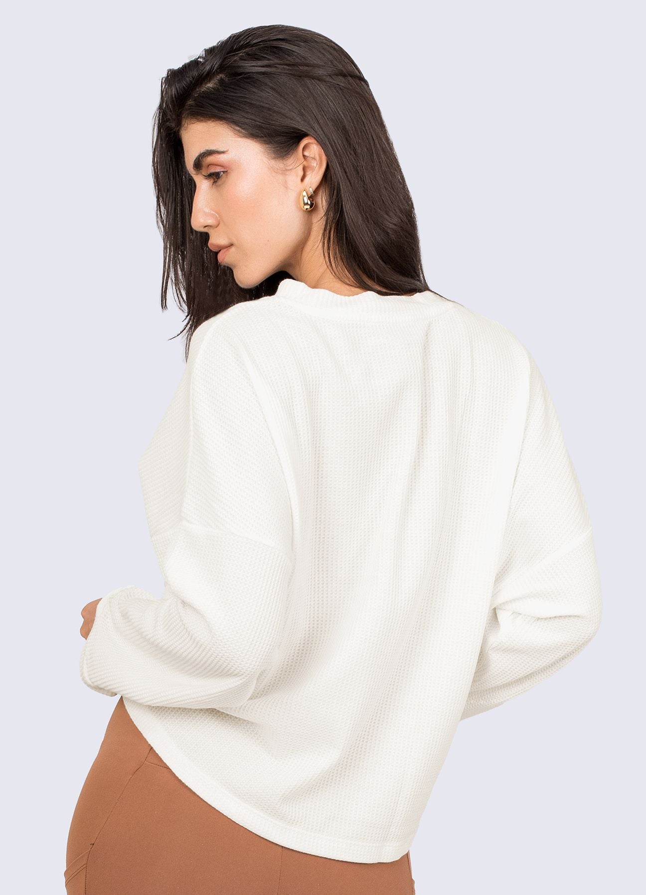 POLERA SPACE - HUESO POLERAS WIN ROPA DEPORTIVA 