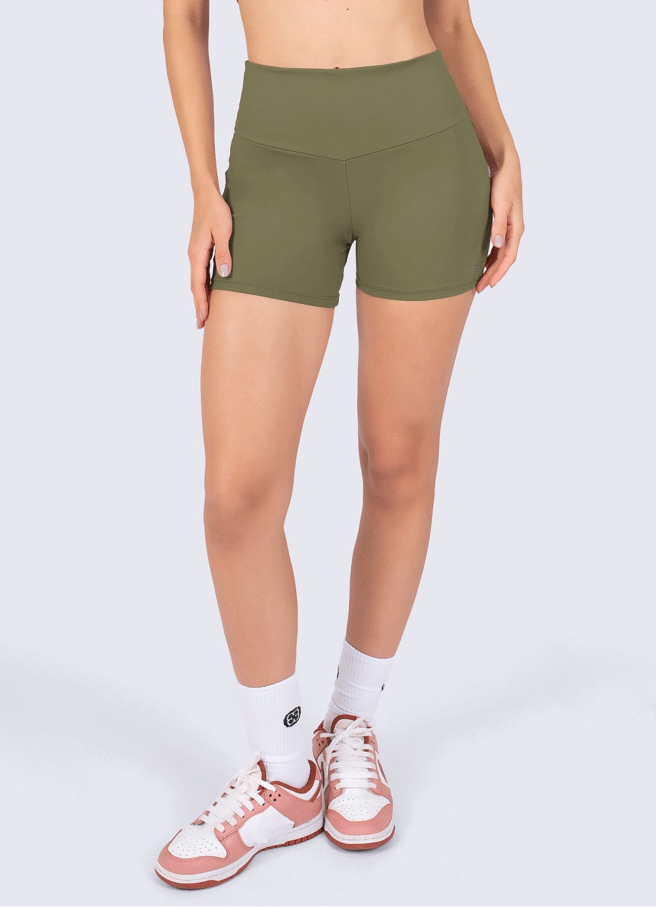 SHORT EMANA PILATES - VERDE MILITAR SHORTS WIN ROPA DEPORTIVA 