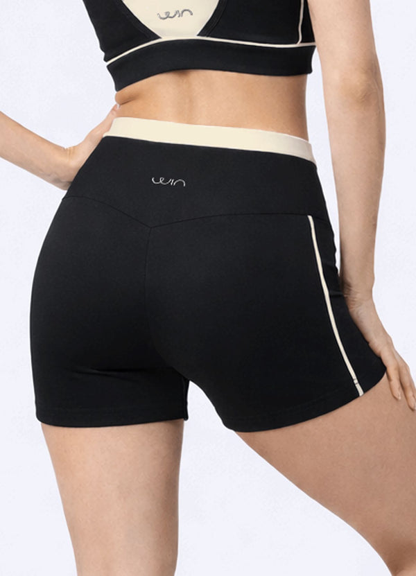 SHORT EMANA SILHOUETTE - NEGRO/HUESO SHORTS WIN ROPA DEPORTIVA 