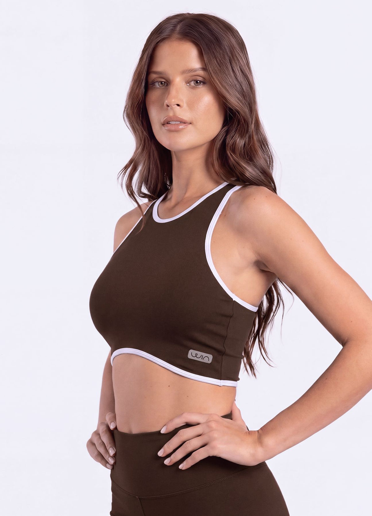 TOP COMFORT - MARRON OSCURO TOPS WIN ROPA DEPORTIVA 
