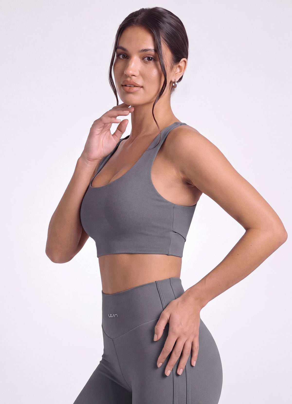 TOP EMANA AURA - GRIS TOPS WIN ROPA DEPORTIVA 