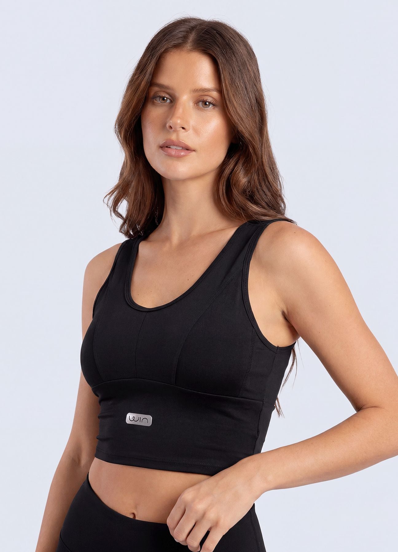 TOP EMANA BEAT - NEGRO TOPS WIN ROPA DEPORTIVA 