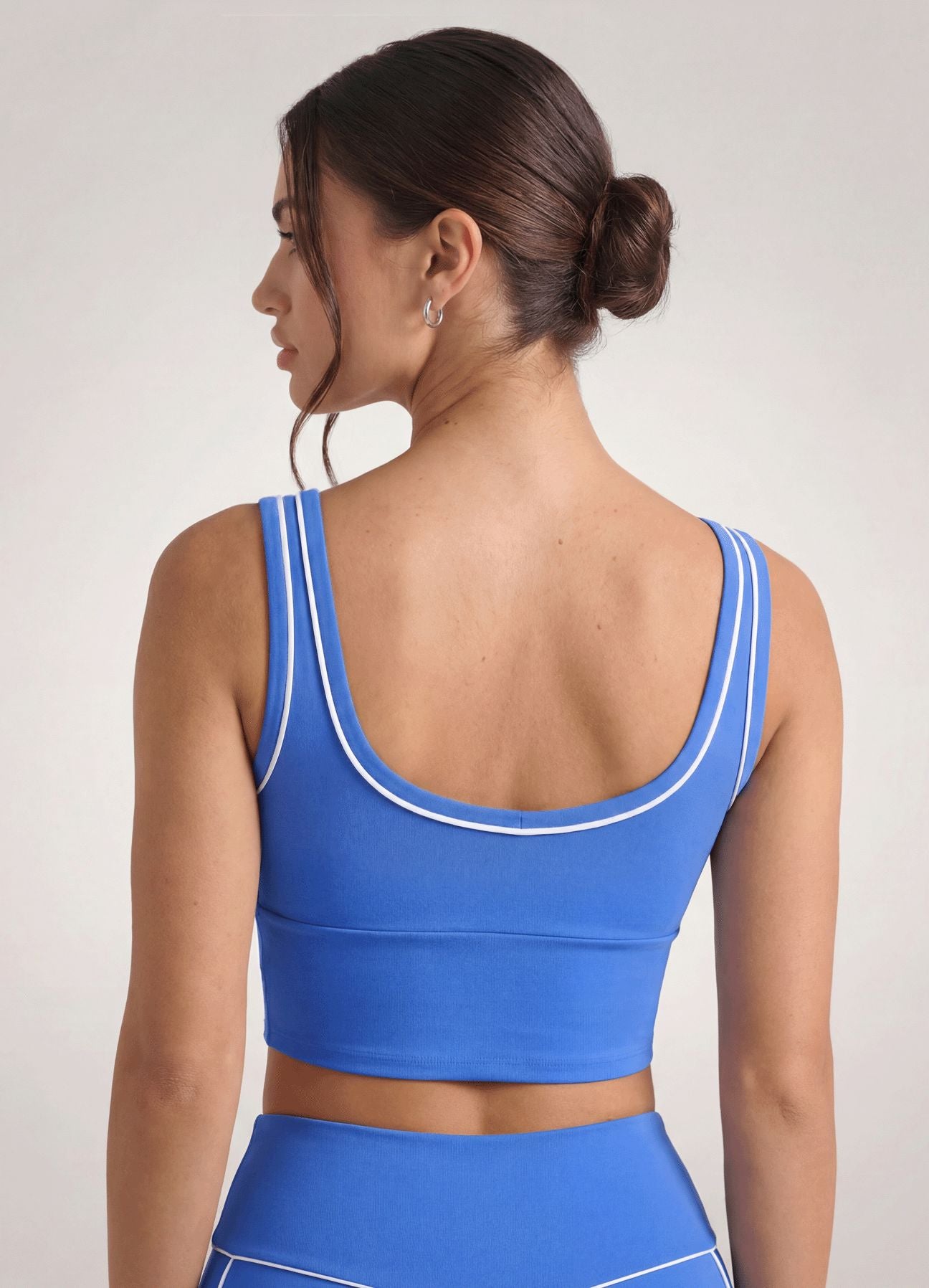TOP EMANA COMPACT - CELESTE ANIL TOPS WIN ROPA DEPORTIVA 