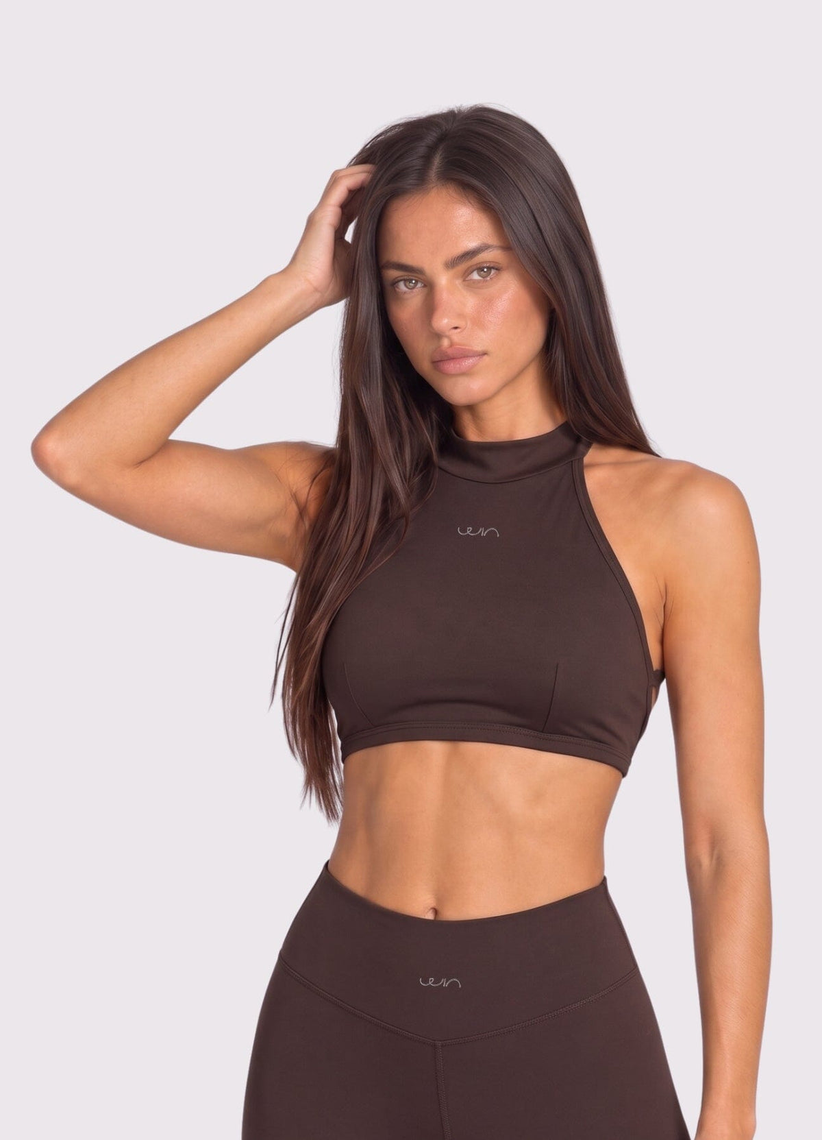 TOP EMANA CUMBRE - MARRON OSCURO TOPS WIN ROPA DEPORTIVA 