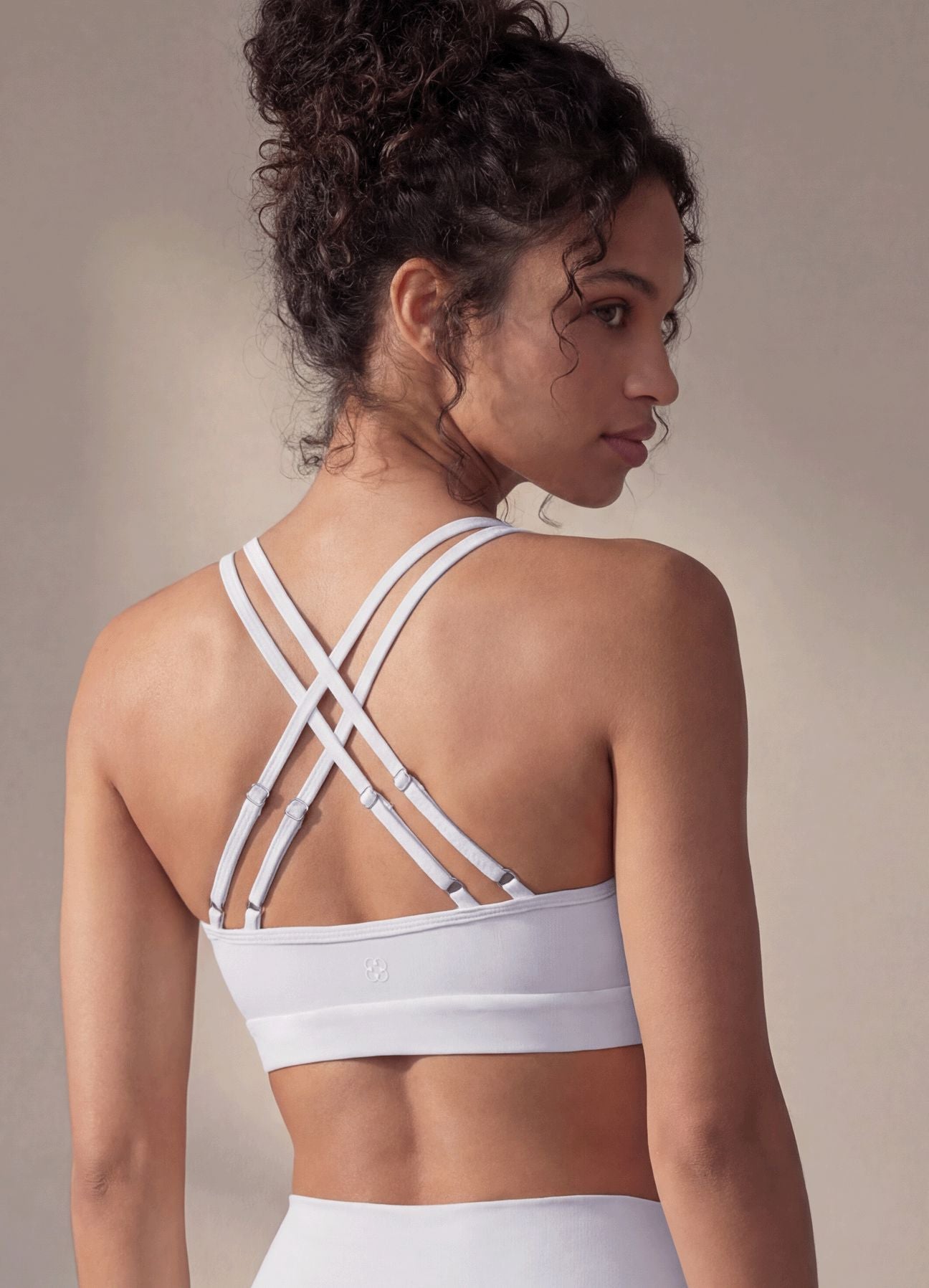 TOP EMANA CUT V SCULPT - BLANCO TOPS WIN ROPA DEPORTIVA 