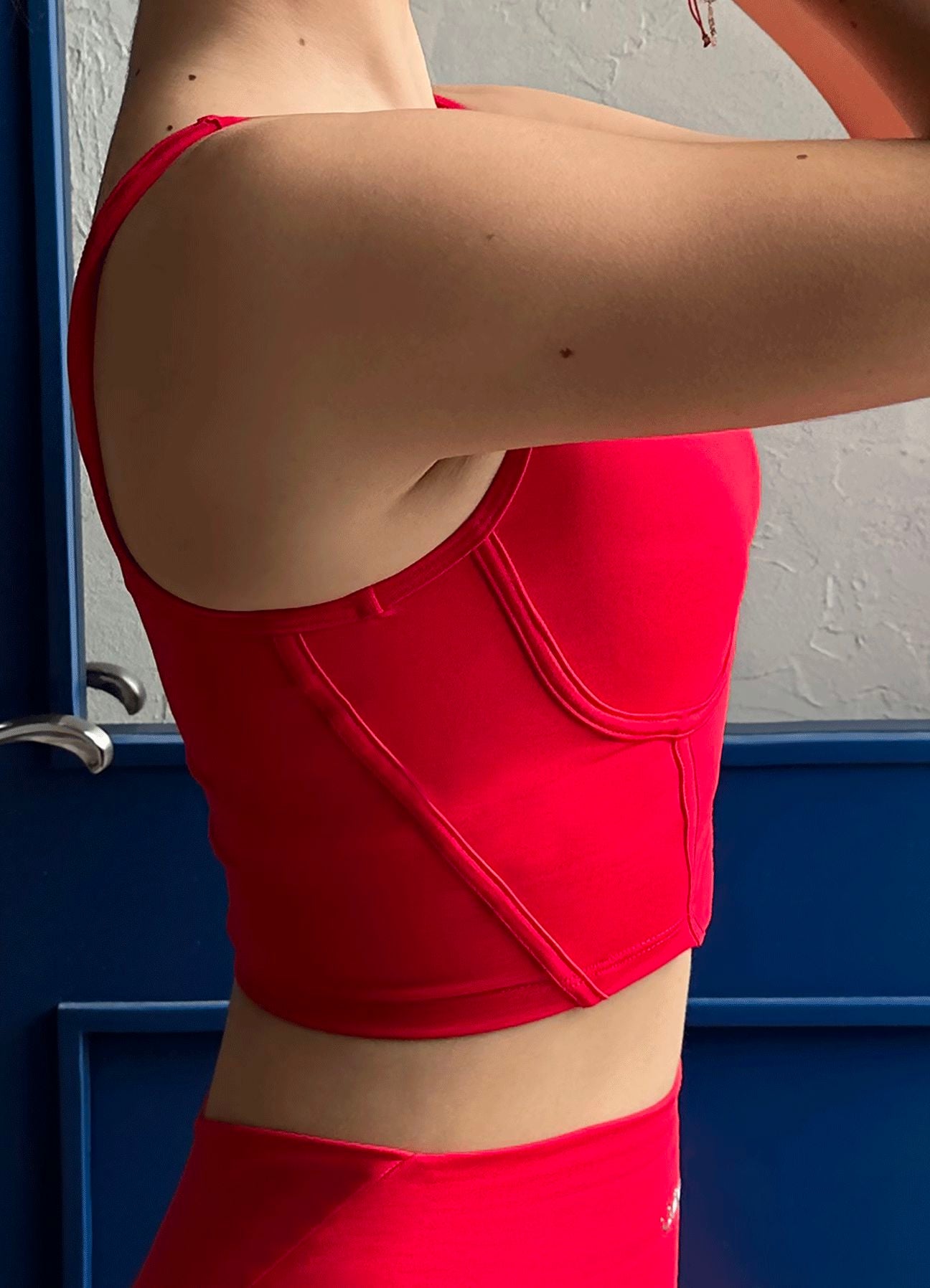 TOP EMANA DEFINE - ROJO WIN ROPA DEPORTIVA 