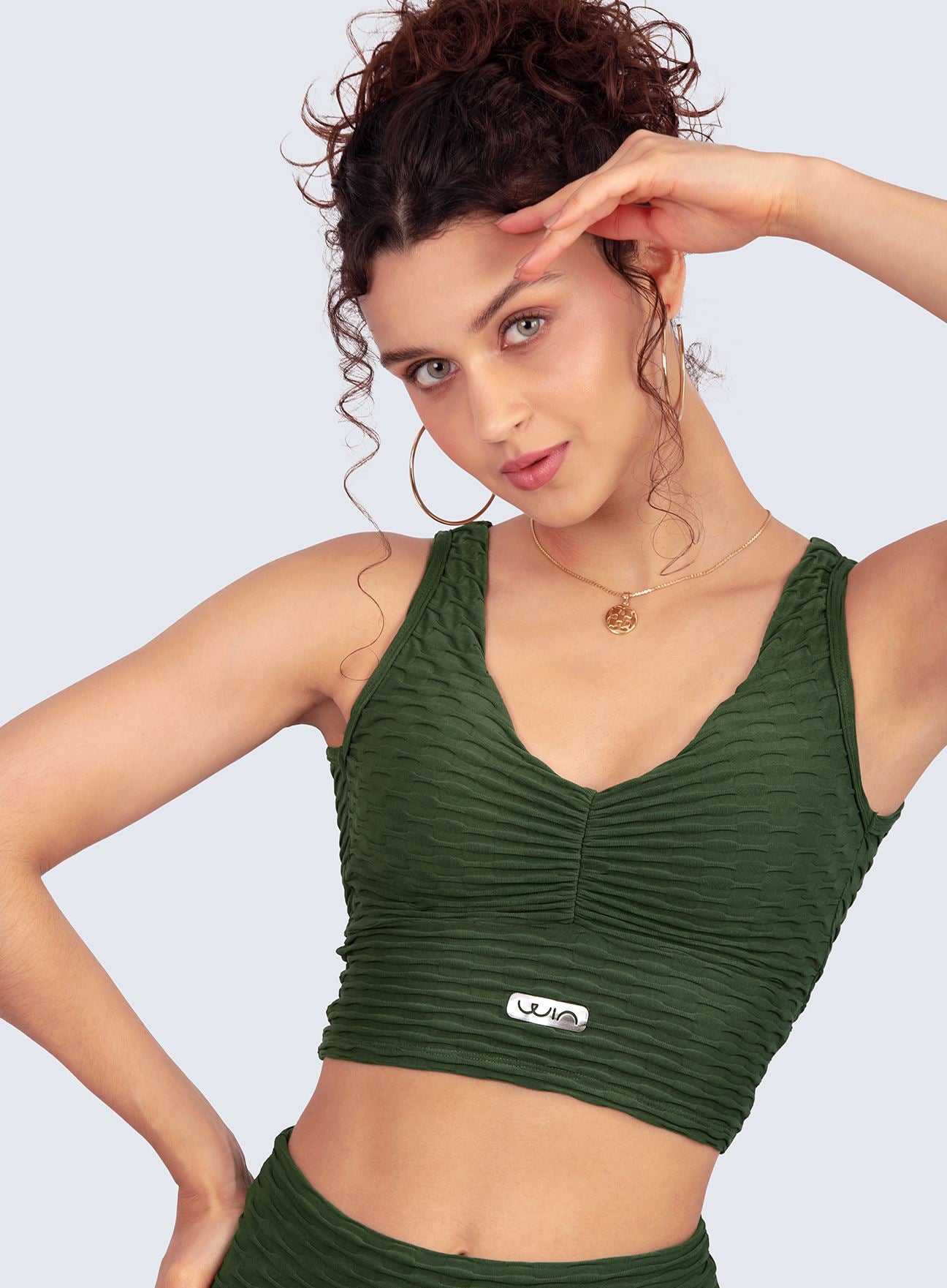 TOP EMANA GUSANITO-VERDE MILITAR TOPS WIN 