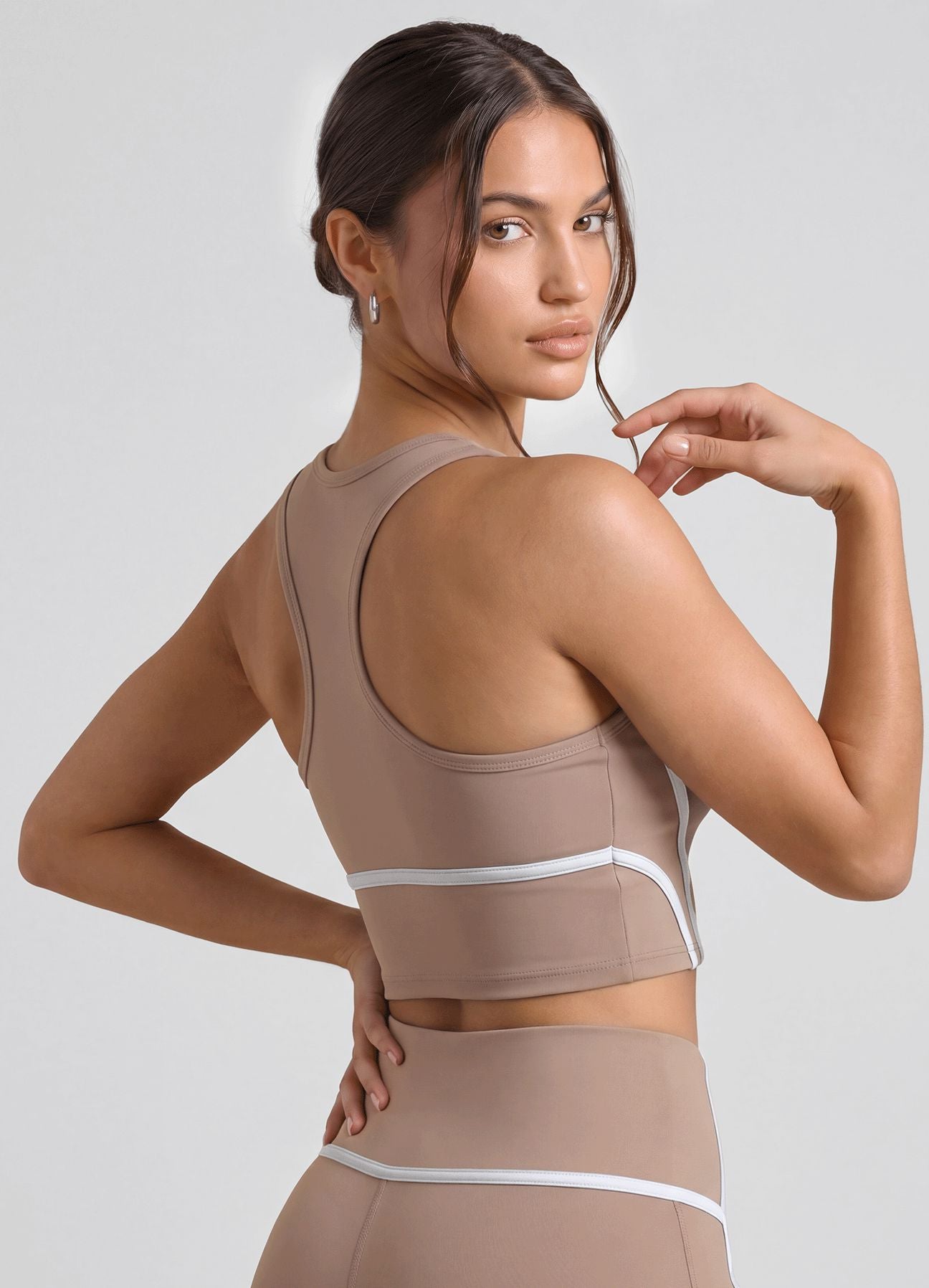 TOP EMANA PULSE - MARRON ALAMO TOPS WIN ROPA DEPORTIVA 
