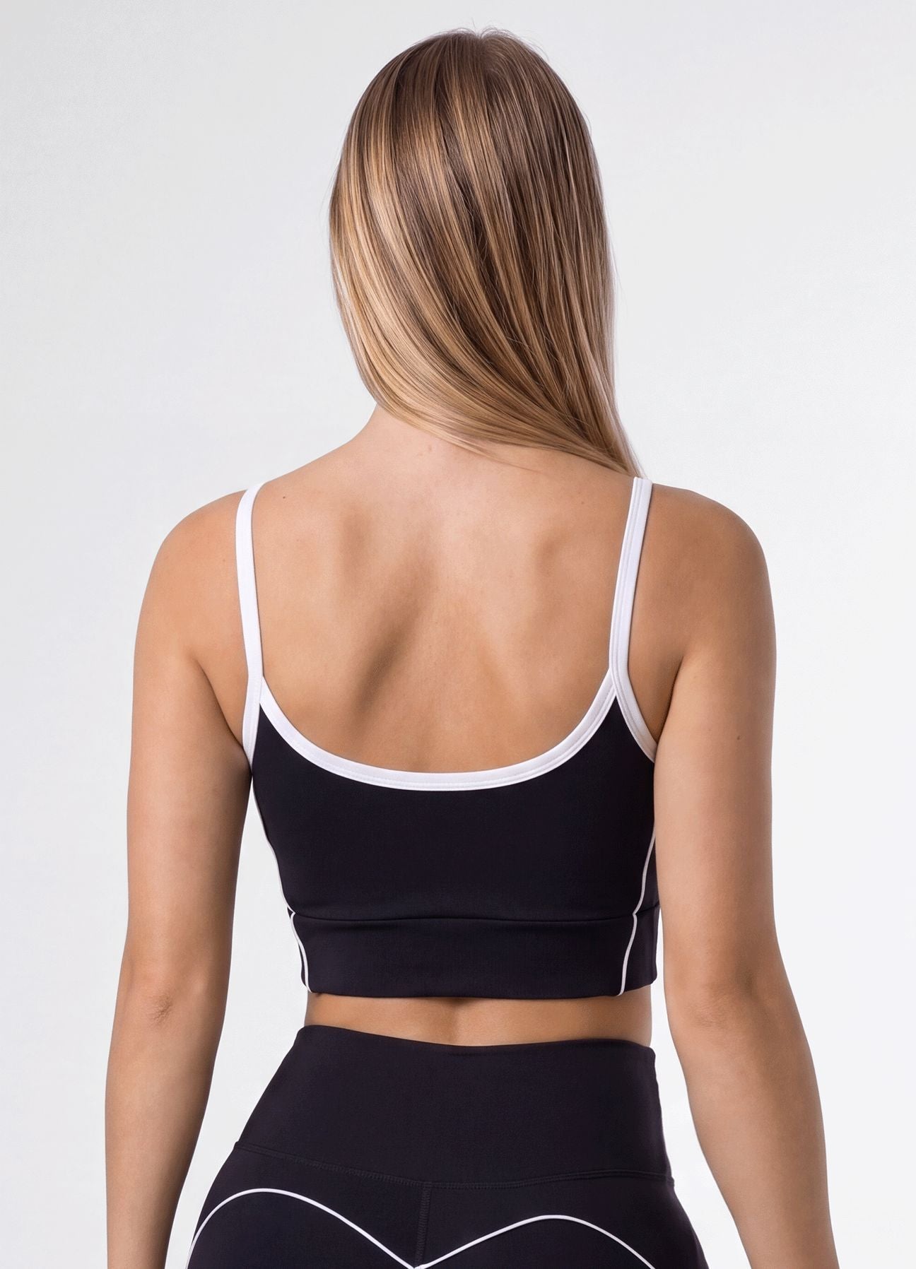 TOP EMANA RECOVER - NEGRO TOPS WIN ROPA DEPORTIVA 