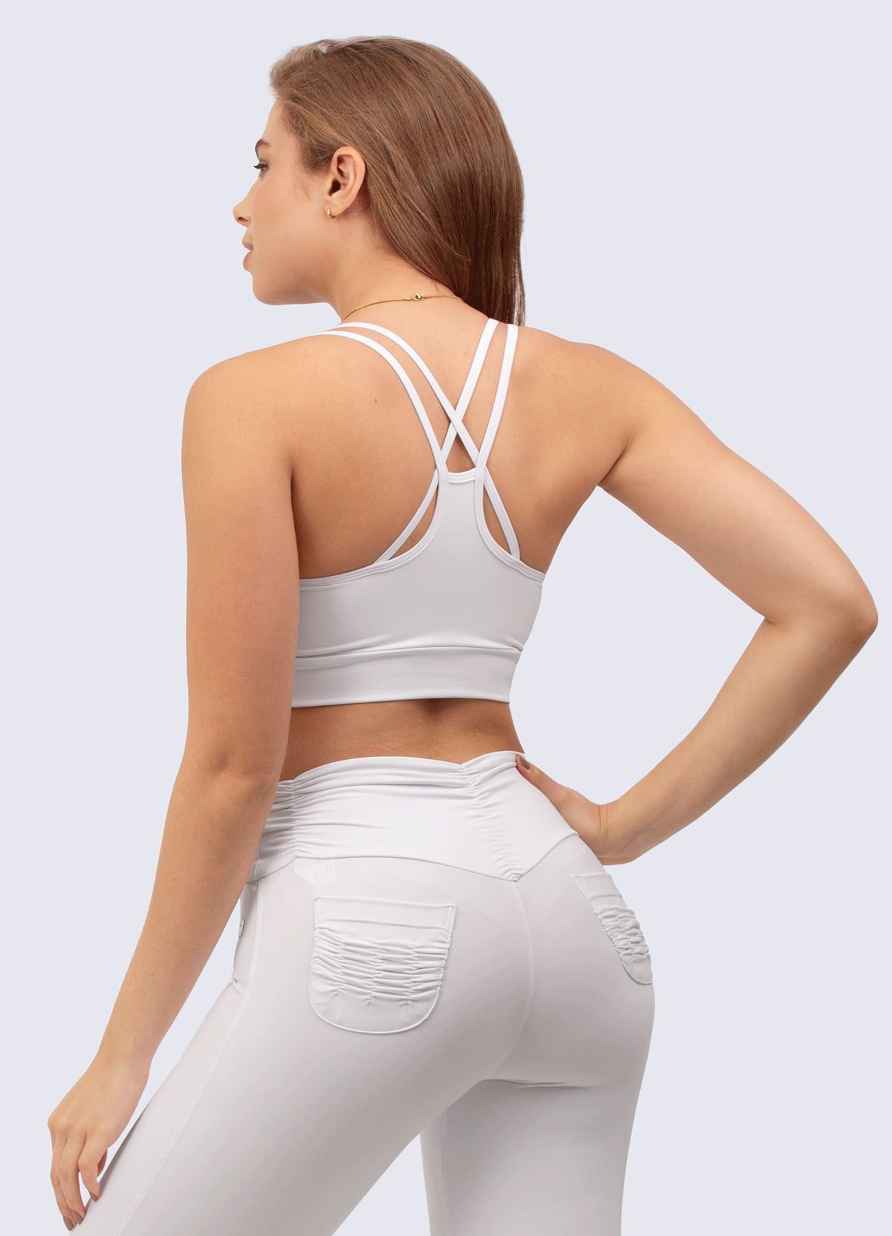 TOP EMANA SCRUNCH-BLANCO TOPS WINropadeportiva 