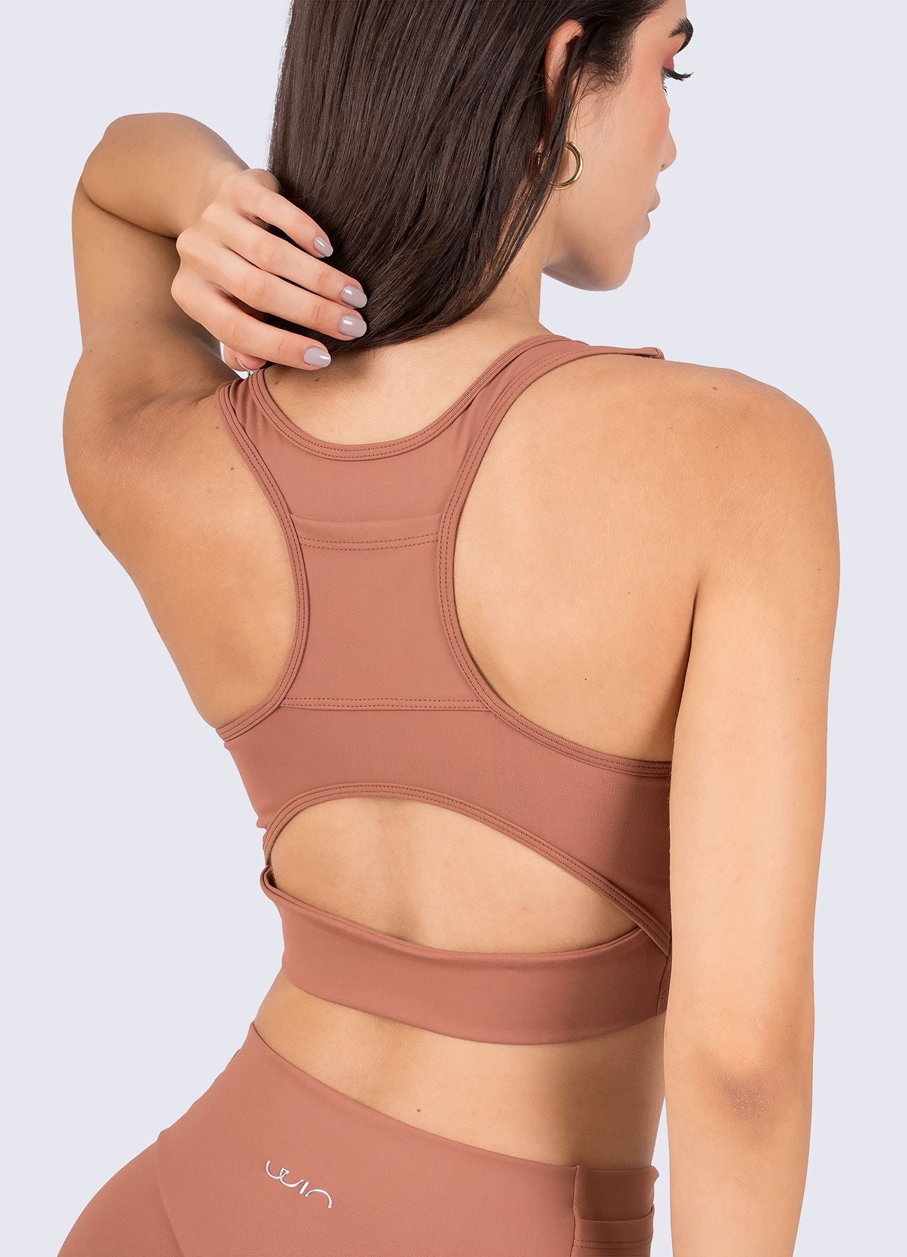 TOP EMANA SHAPE - MARRON COCOA TOPS WIN ROPA DEPORTIVA 