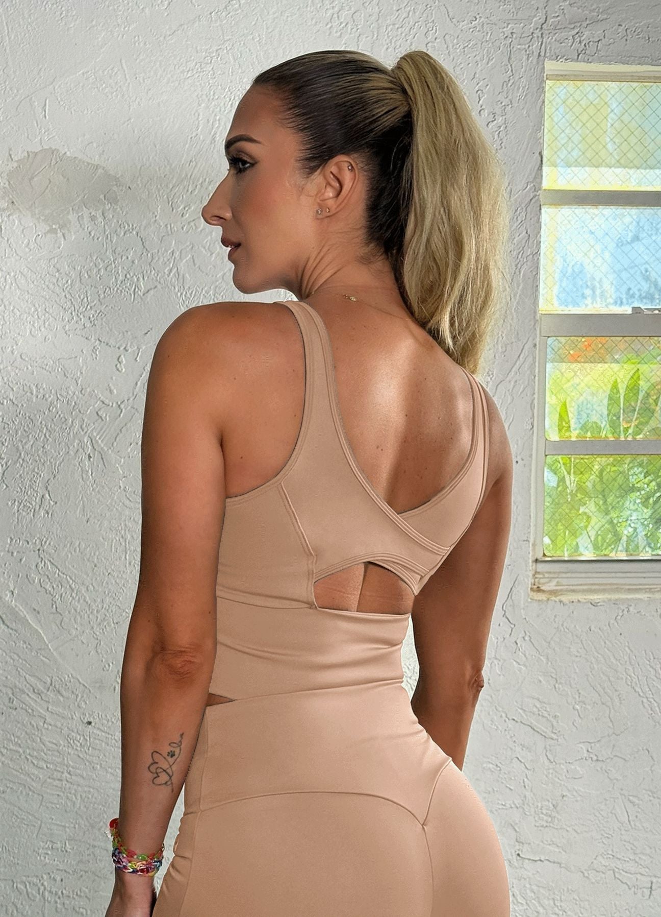 TOP FLEX MOVEMENT - MARRON ALAMO WIN ROPA DEPORTIVA 